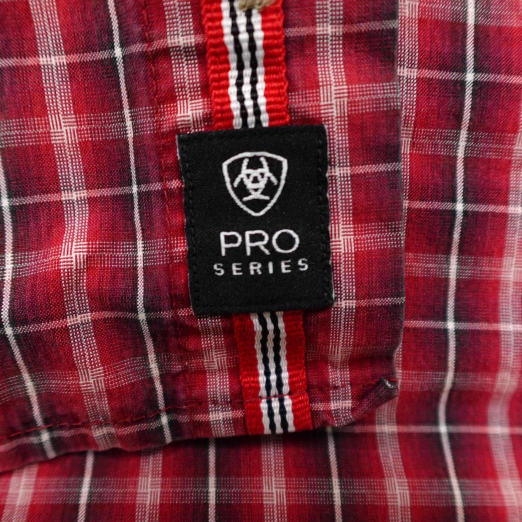 Ariat Ariat Shirt Western Pearl Snap Plaid Pro Series Red White Mens Large Regular Long Sleeve Button-Up Shirt Size US L / EU 52-54 / 3 - 5 Thumbnail