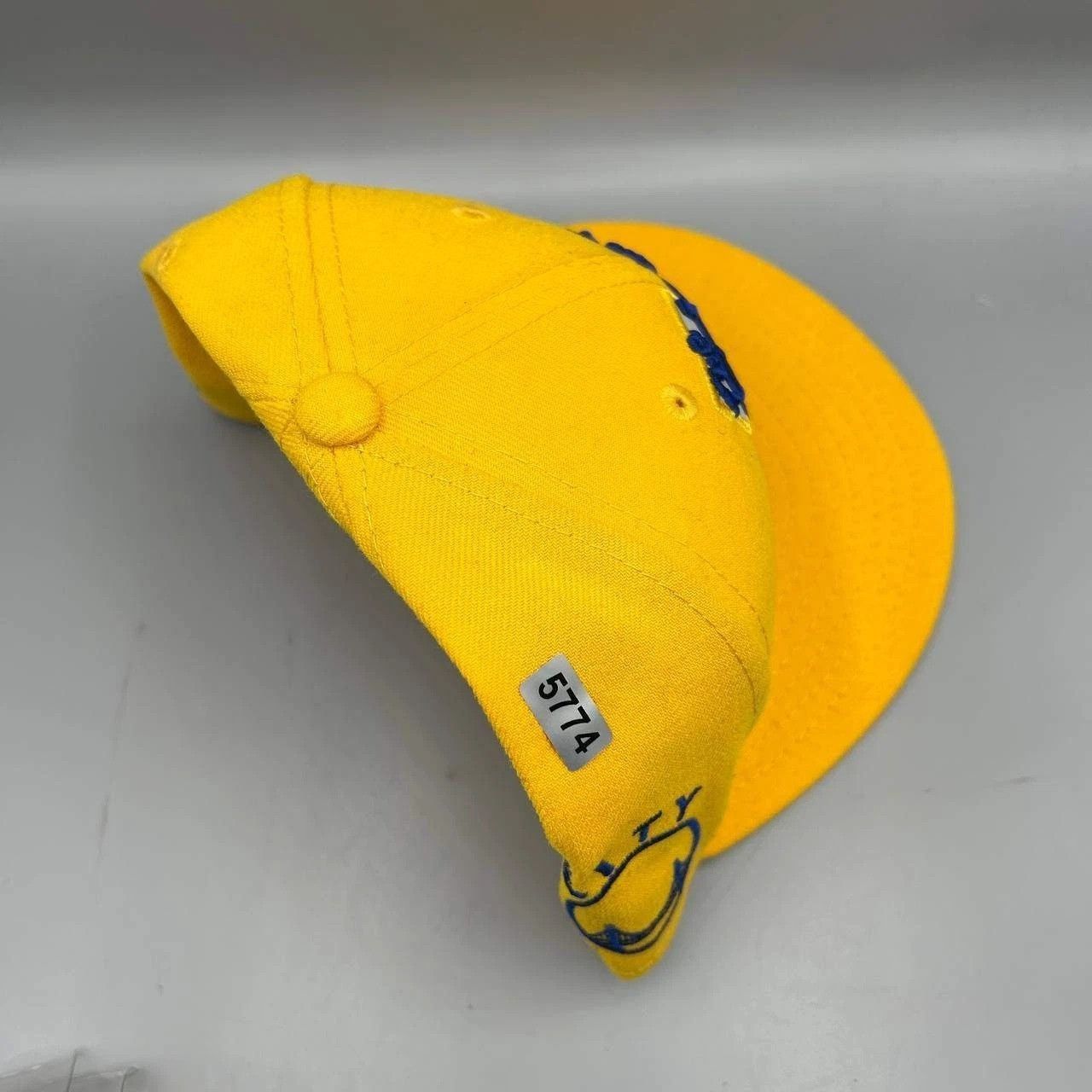 New Era Golden State Warriors GSW Hat Men 7 1/4 Yellow NBA Fitted Size ONE SIZE - 10 Thumbnail