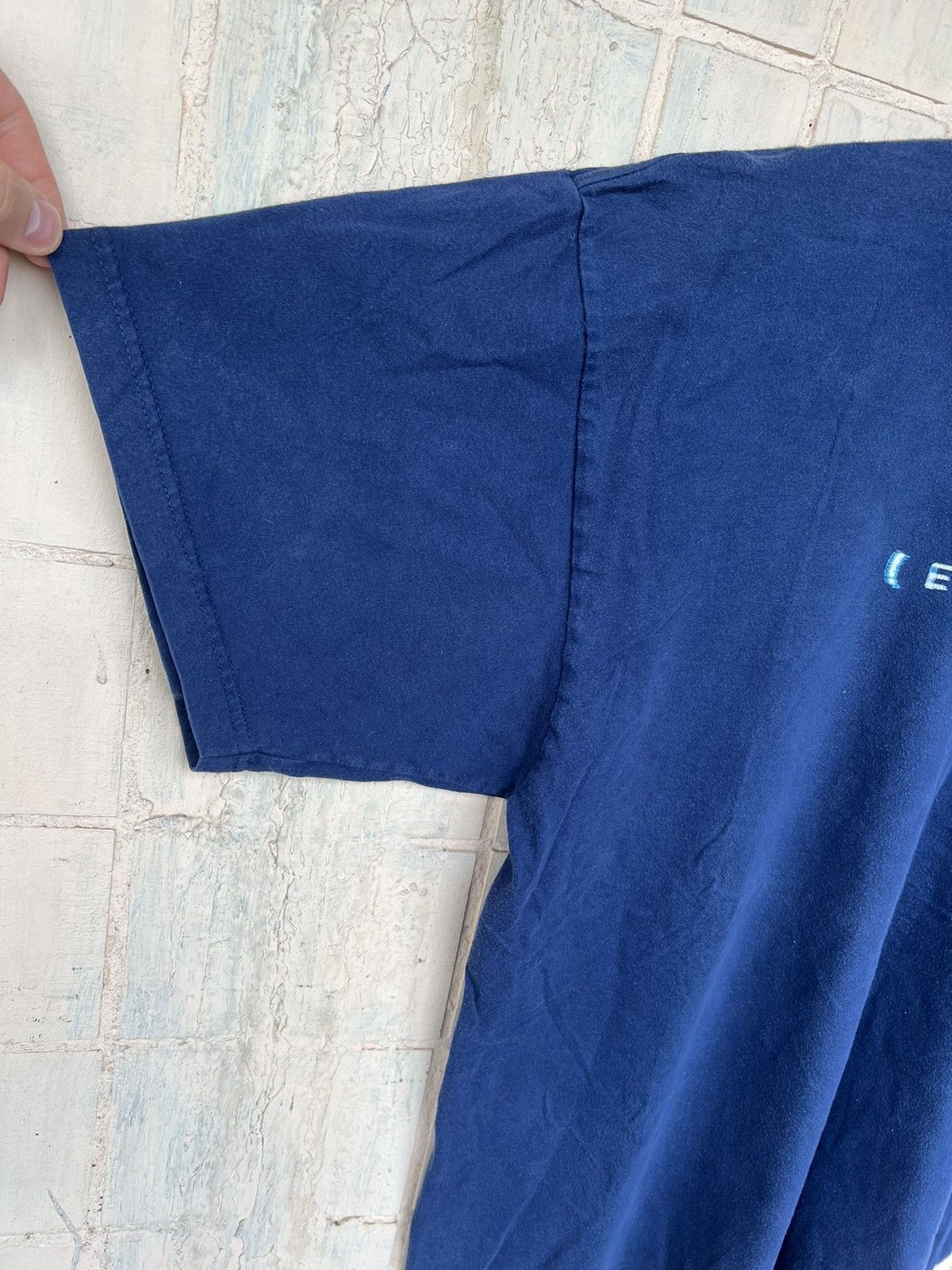 Nike Vintage Nike T Shirt Big Logo EAT PUCK Swoosh 2000s Y2K Size US XXL / EU 58 / 5 - 5 Thumbnail