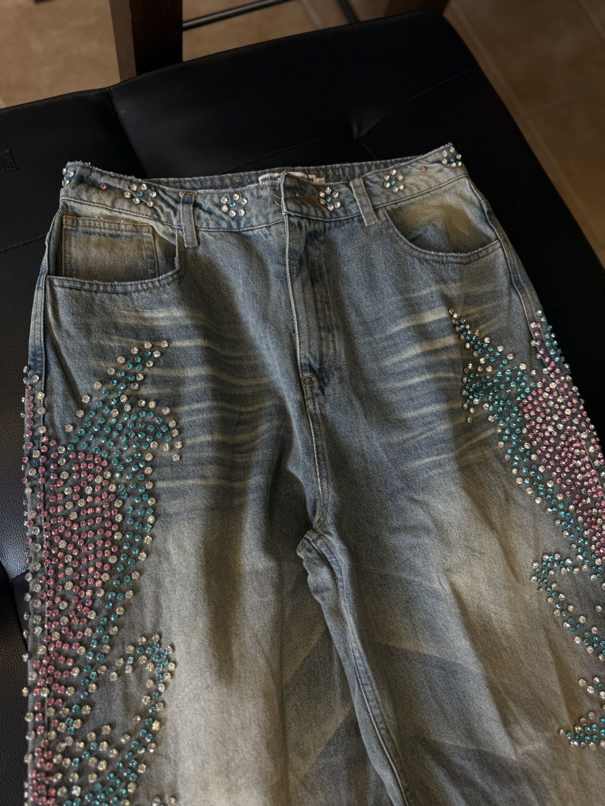 Vale Valley Stone Crystal Rhinestone Baggy Blue Jeans Size 30 Size US 30 / EU 46 - 4 Thumbnail