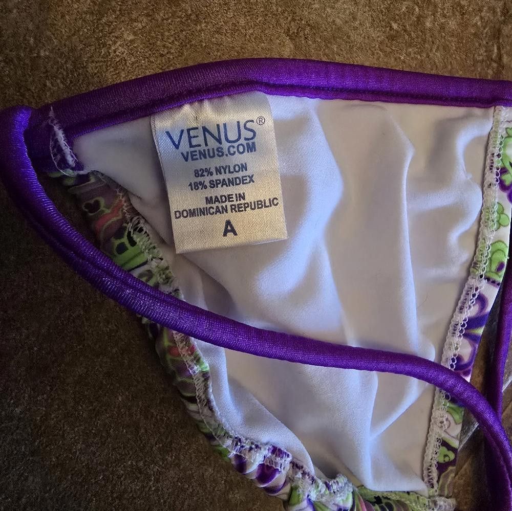 Venus Multicolored Print Venus Bikini Top Size ONE SIZE - 3 Thumbnail