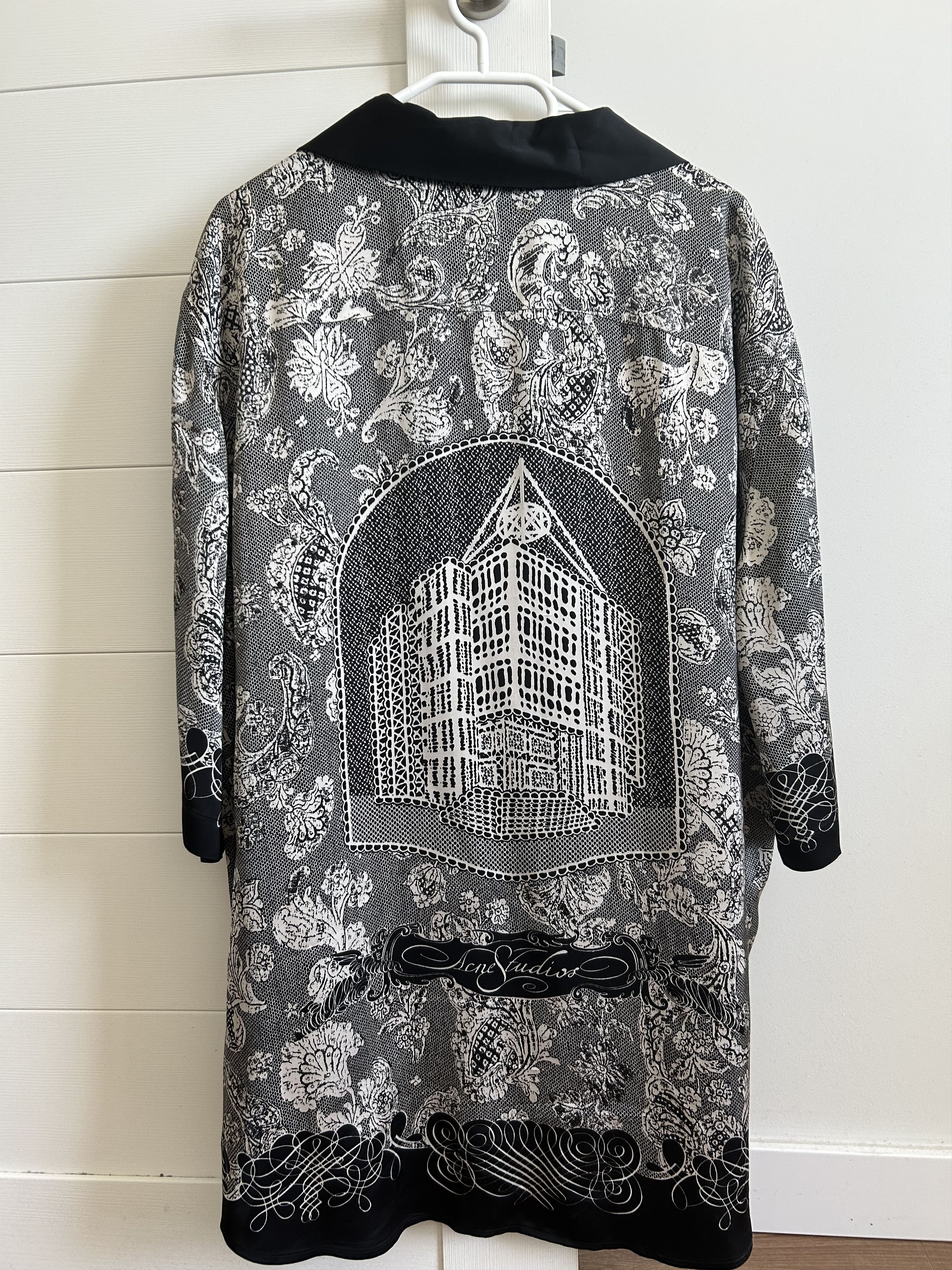 Acne Studios Acne Studios viscose short sleeve shirt Size US M / EU 48-50 / 2 - 2 Thumbnail