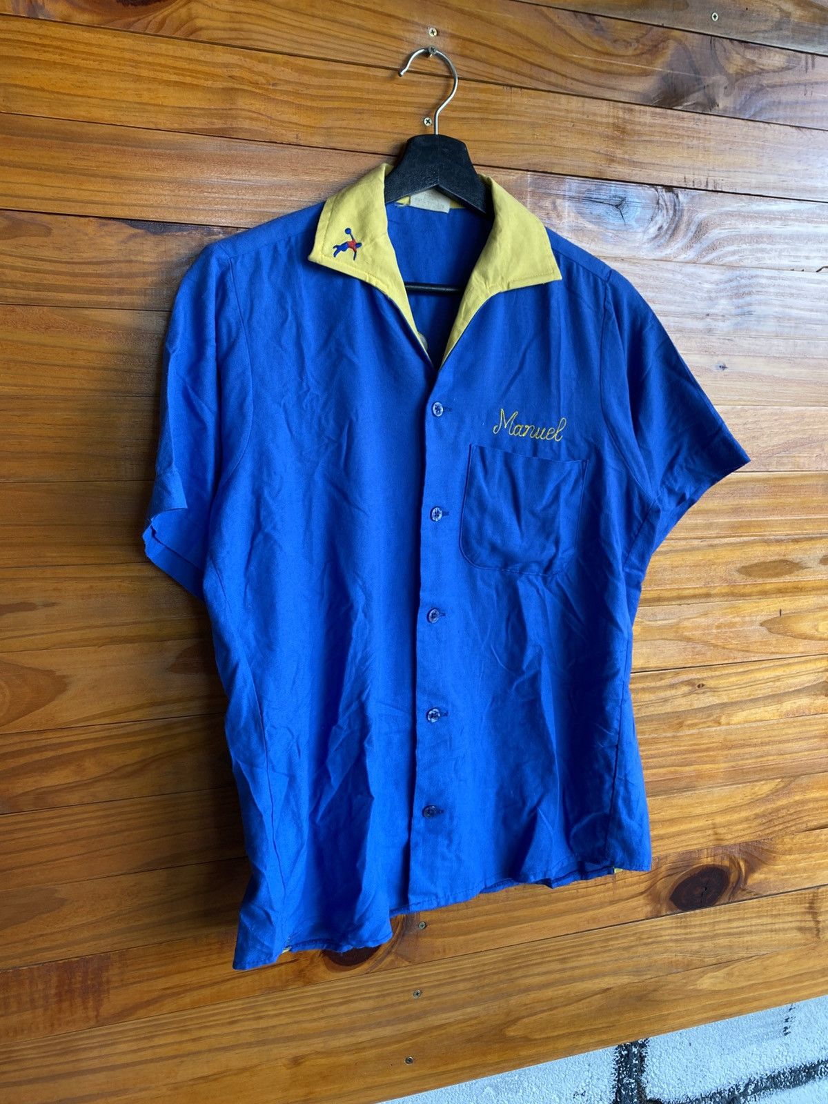 Vintage Vintage 60 King Louie Blue Yellow Embroidered Bowling Shirt Size US S / EU 44-46 / 1 - 5 Thumbnail