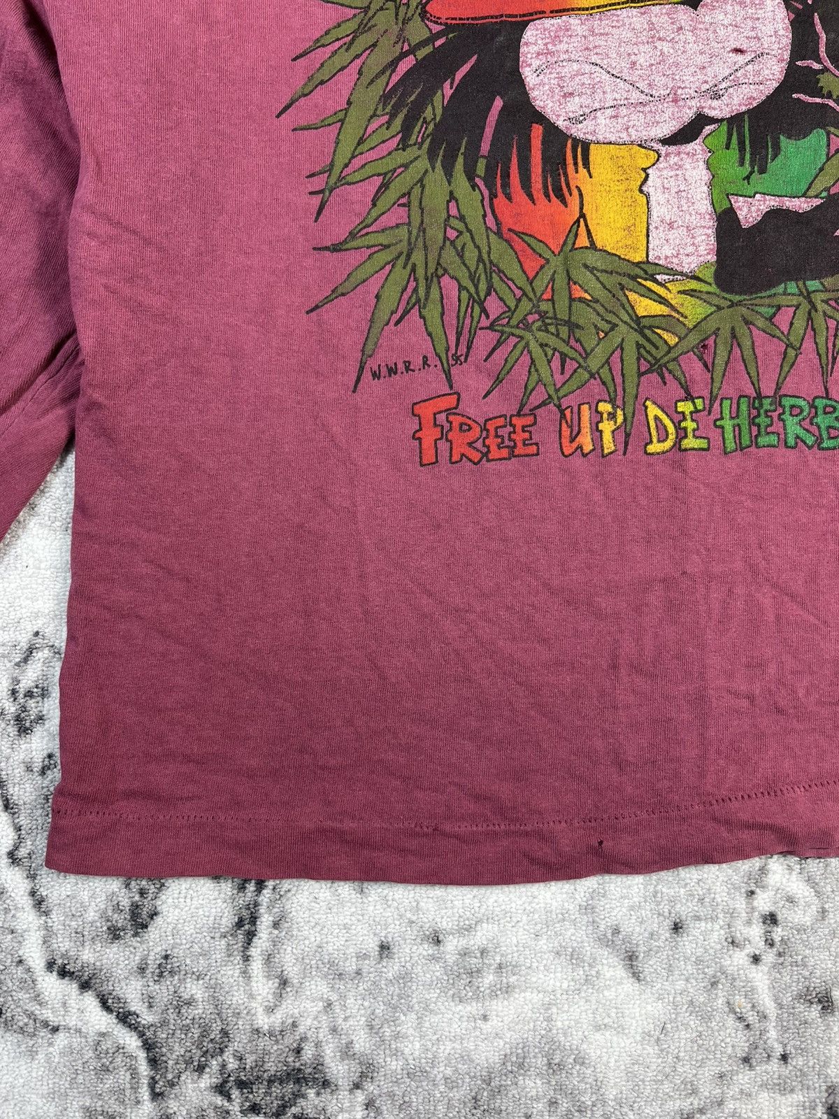 Vintage Vintage 90s Dready Distressed Rasta Graphic Tee UK Size US XL / EU 56 / 4 - 5 Thumbnail