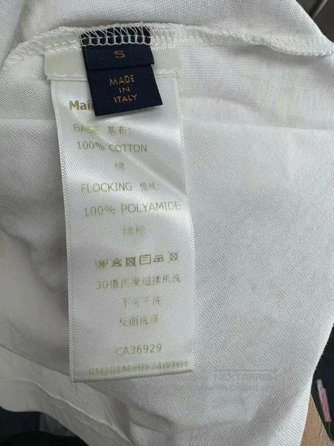 Louis Vuitton louis vuitton short sleeve pocket polo shirt. Size US S / EU 44-46 / 1 - 7 Thumbnail
