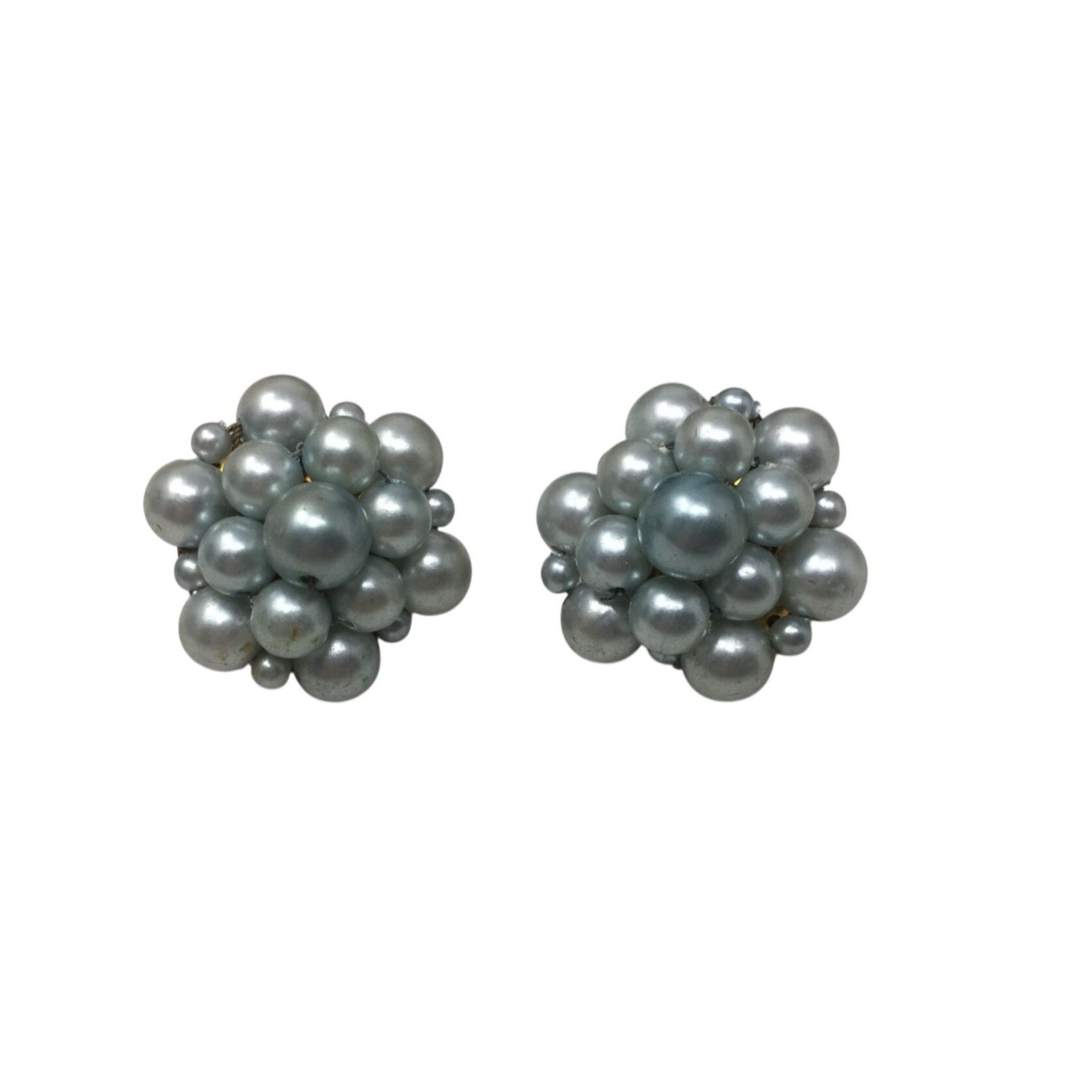 Other Women's Vintage Clip On Cluster Earrings Size ONE SIZE - 1 Thumbnail