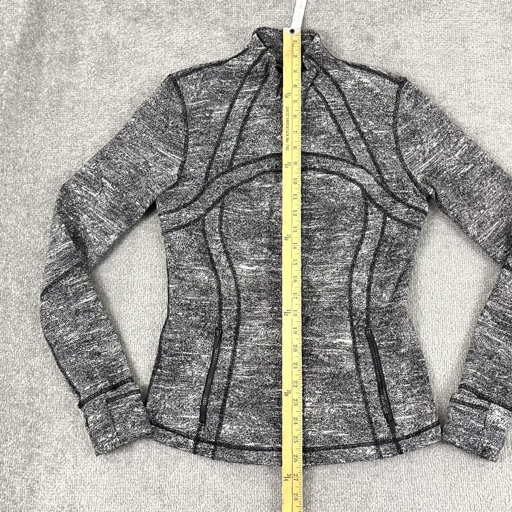 Lululemon VINTAGE Lululemon Define Jacket Womens Size 8 Activewear Gray Nylon Long Sleeve Sports Size M / US 6-8 / IT 42-44 - 5 Thumbnail