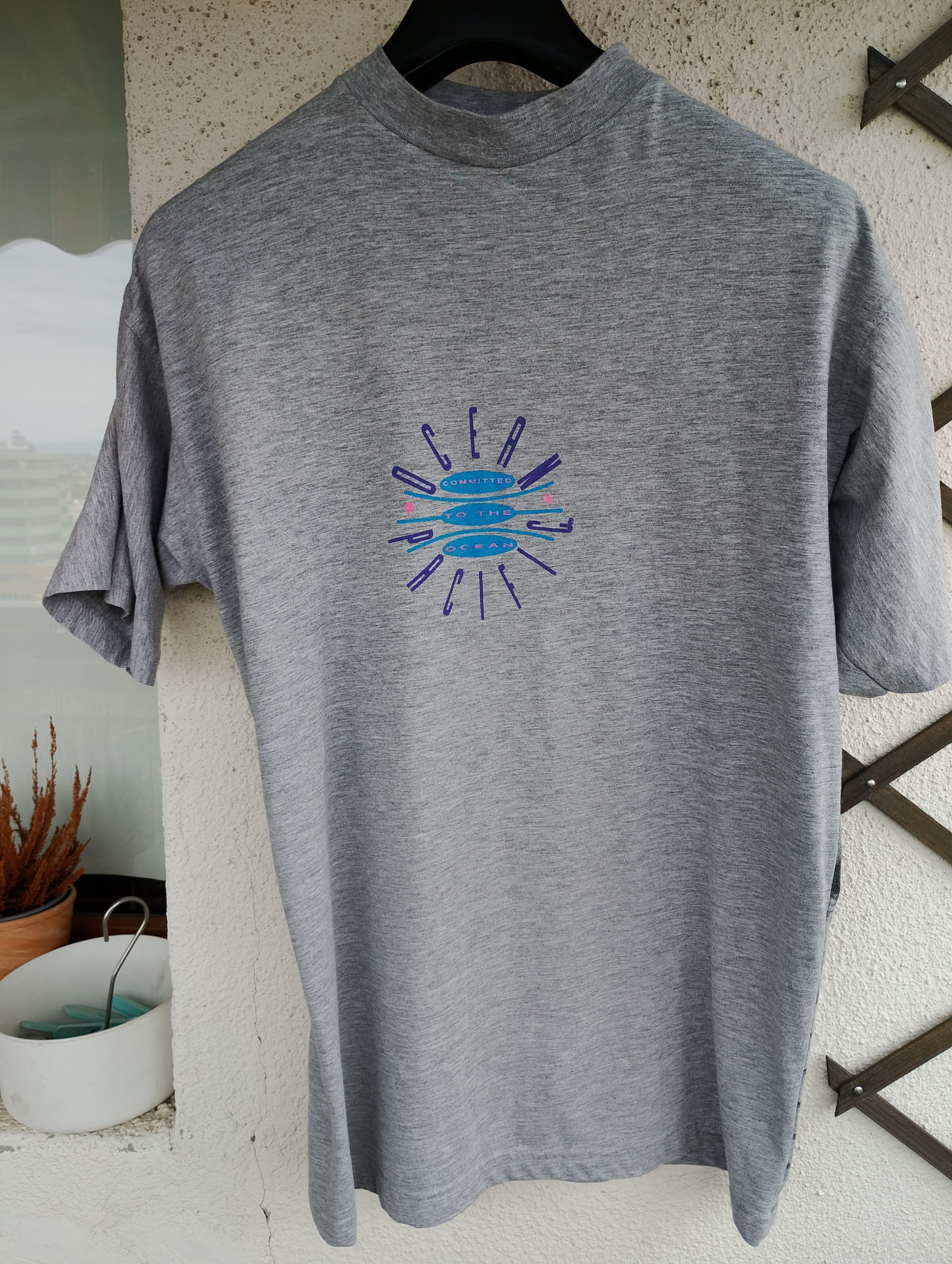 Ocean Pacific Ocean Pacific Vintage 1990 Wave After Wave t-shirt L Size US L / EU 52-54 / 3 - 2 Thumbnail