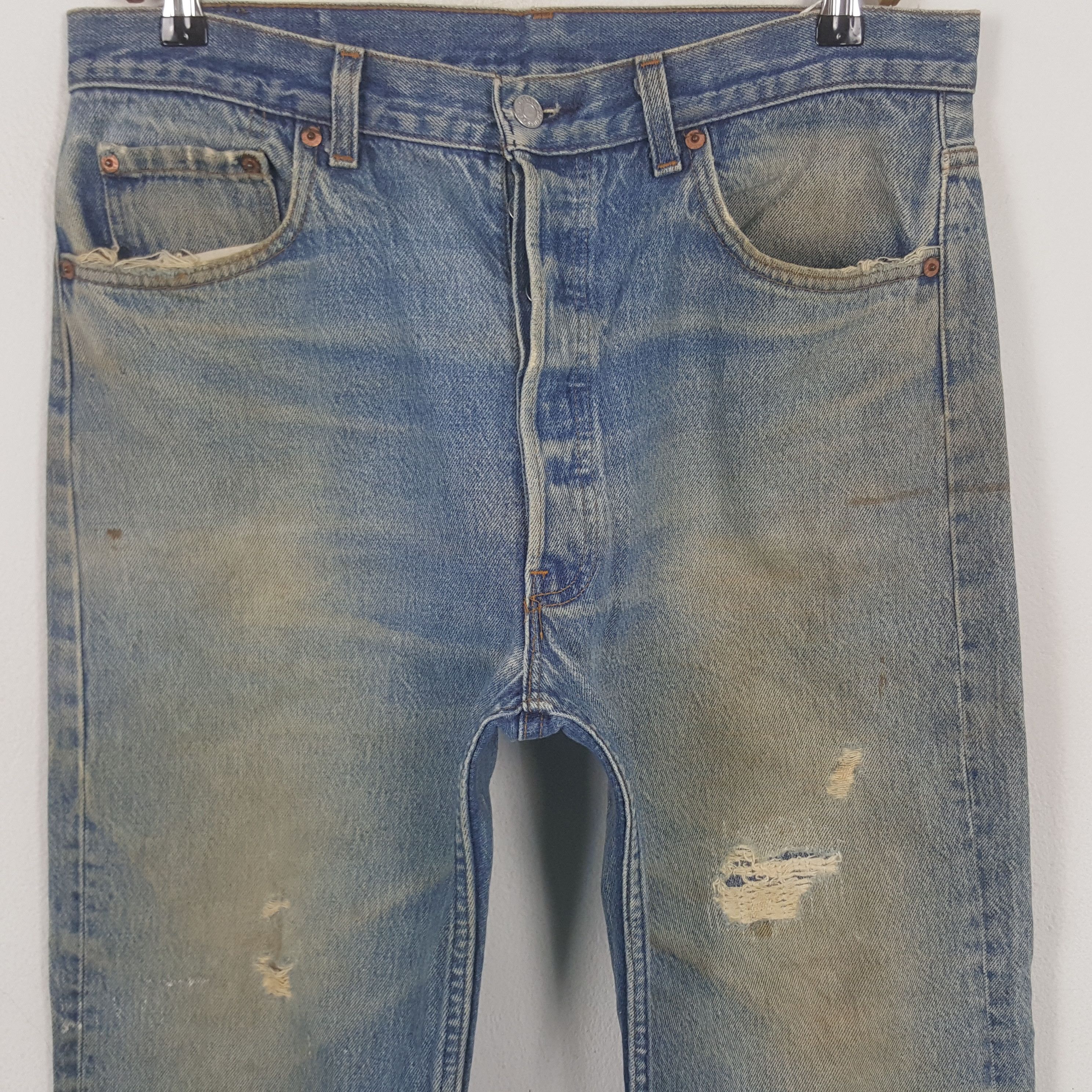 Levi's Vintage Levi's 90's Distressed Denim Jeans RR9 Size US 33 - 2 Thumbnail