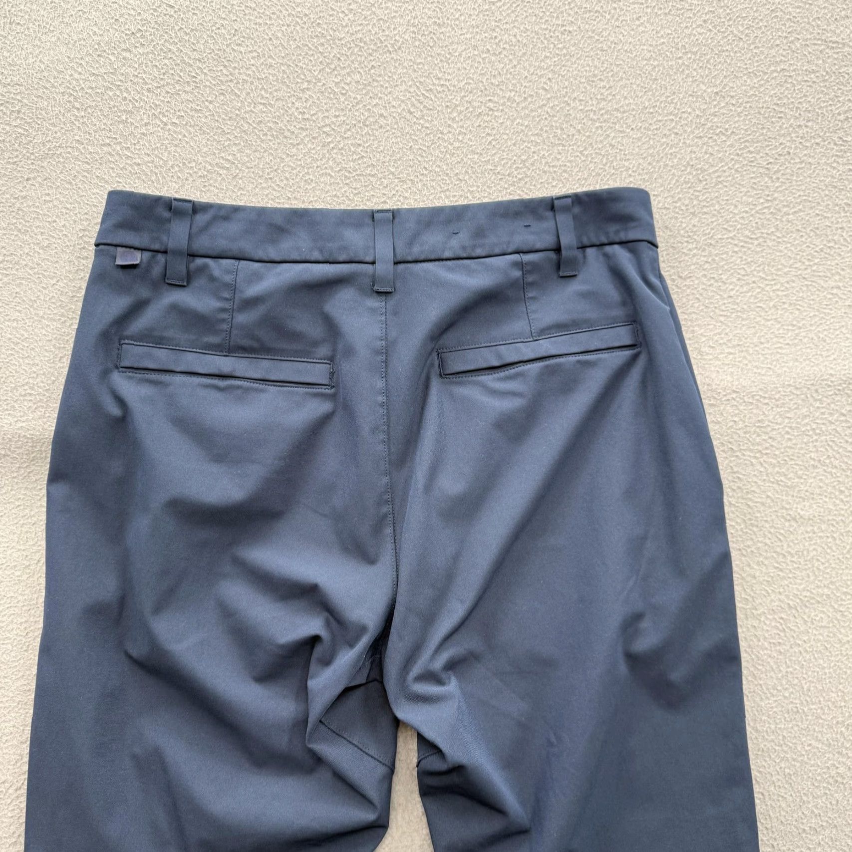 Lululemon Lululemon Pants Mens 31 Slim Blue Chino Golf Casual Flat Front Zip Fly Pockets Logo Tapered Modern 29in 32in Waist Women? Mens Size US 31 - 7 Thumbnail