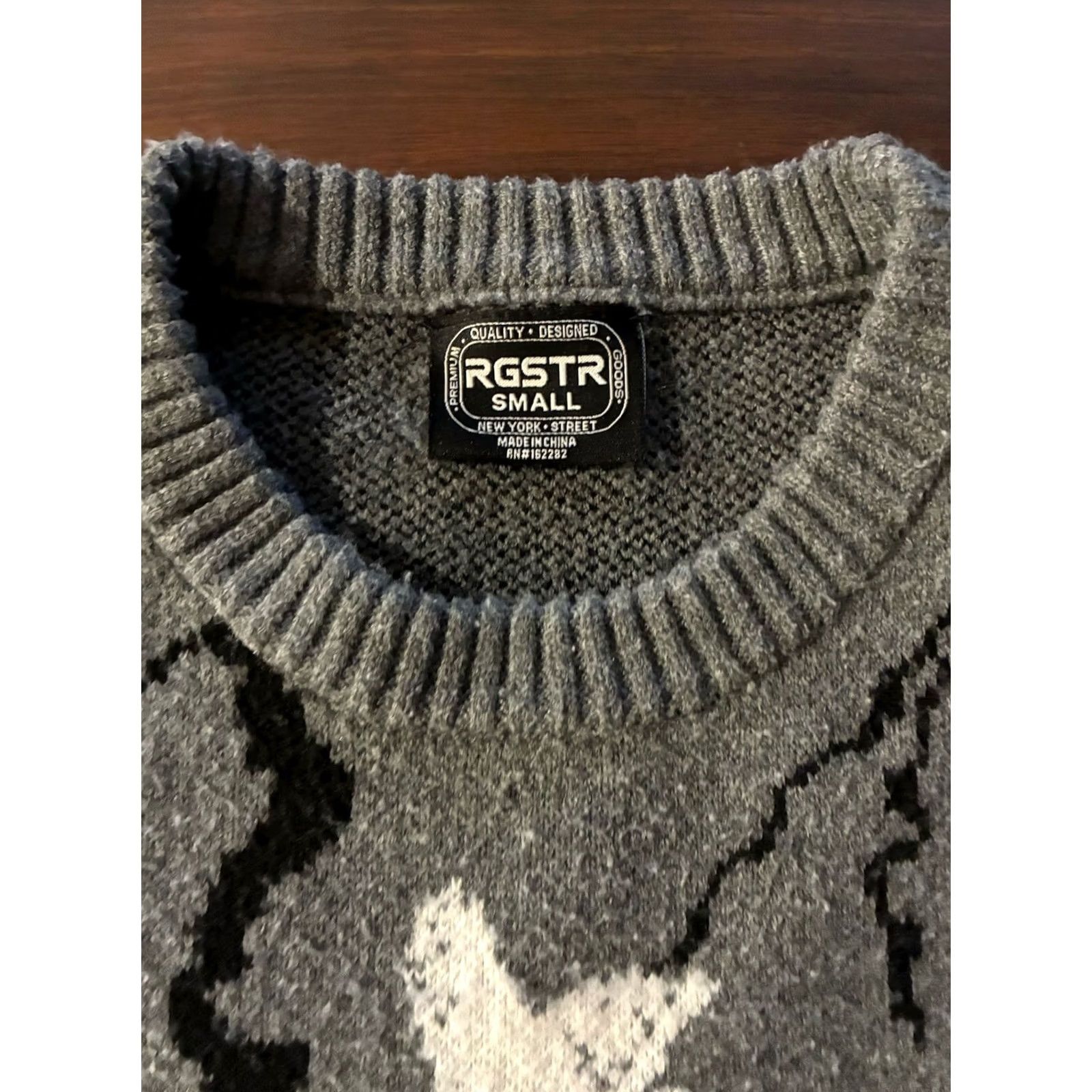 Praying RGSTR Sweater Skeletons Praying Women’s Gray Sweatshirt Size S / US 4 / IT 40 - 3 Thumbnail