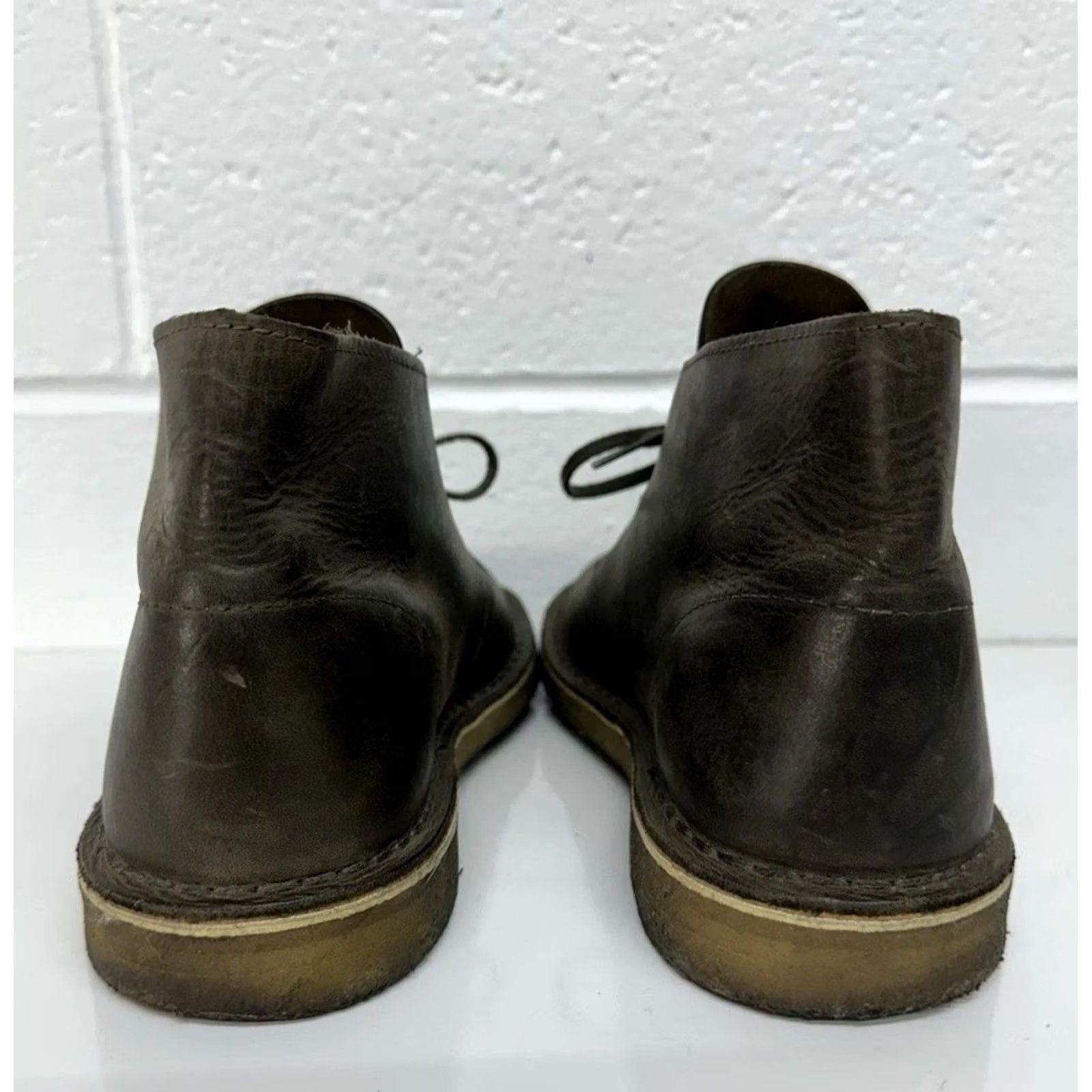 Clarks Clarks Bushacre 2 Mens Dark Brown Leather Round Toe Chukka Boots Size 8.5 M Used Size US 9 / EU 42 - 4 Thumbnail