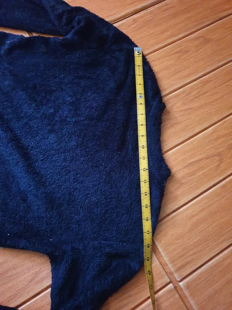 Uniqlo Uniqlo x Whinny the Pooh Fleece Sweater Size M / US 6-8 / IT 42-44 - 6 Thumbnail