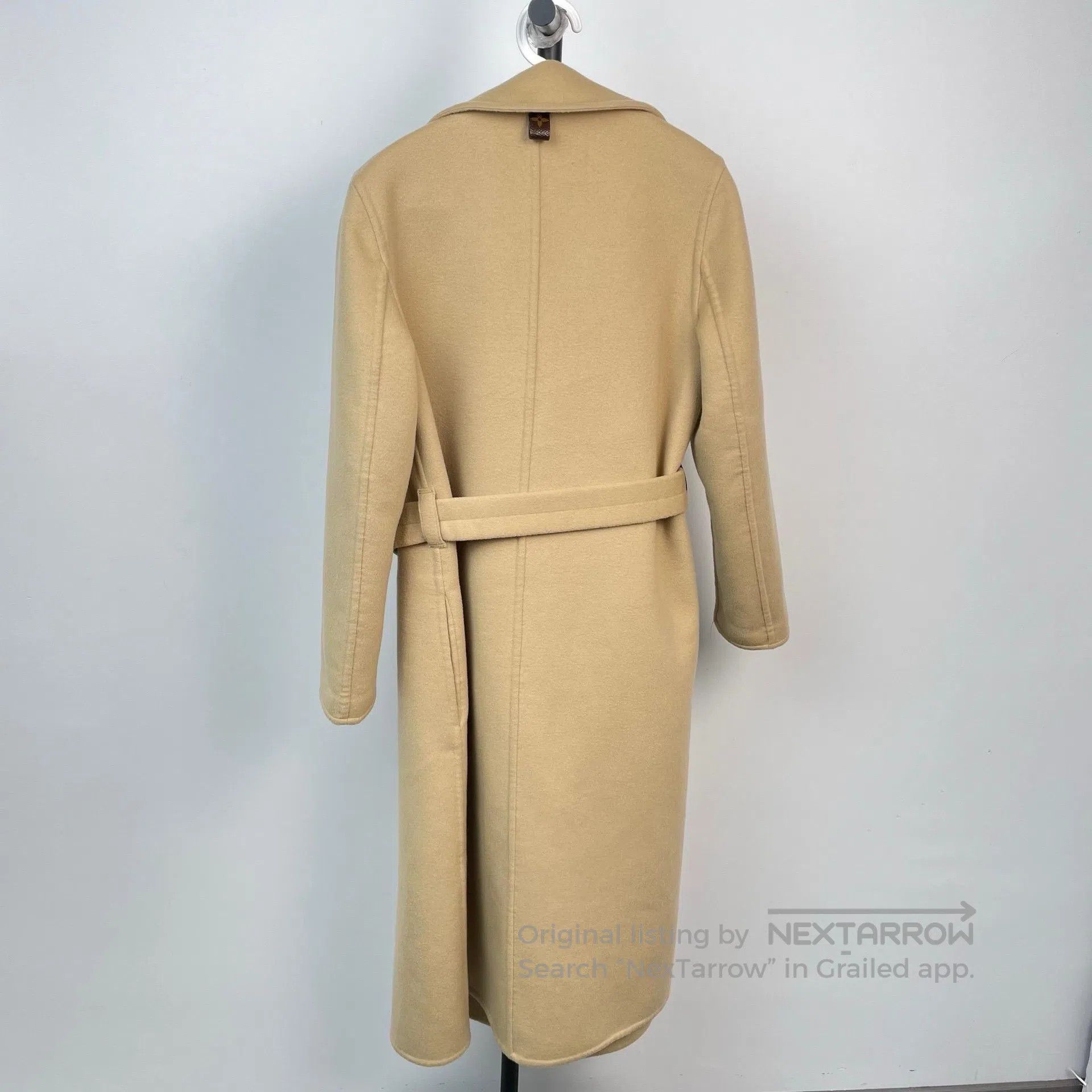 Louis Vuitton Louis Vuitton Beige Lined All-Over Print Belted Coat| Size XXS / US 00 / IT 34 - 2 Thumbnail