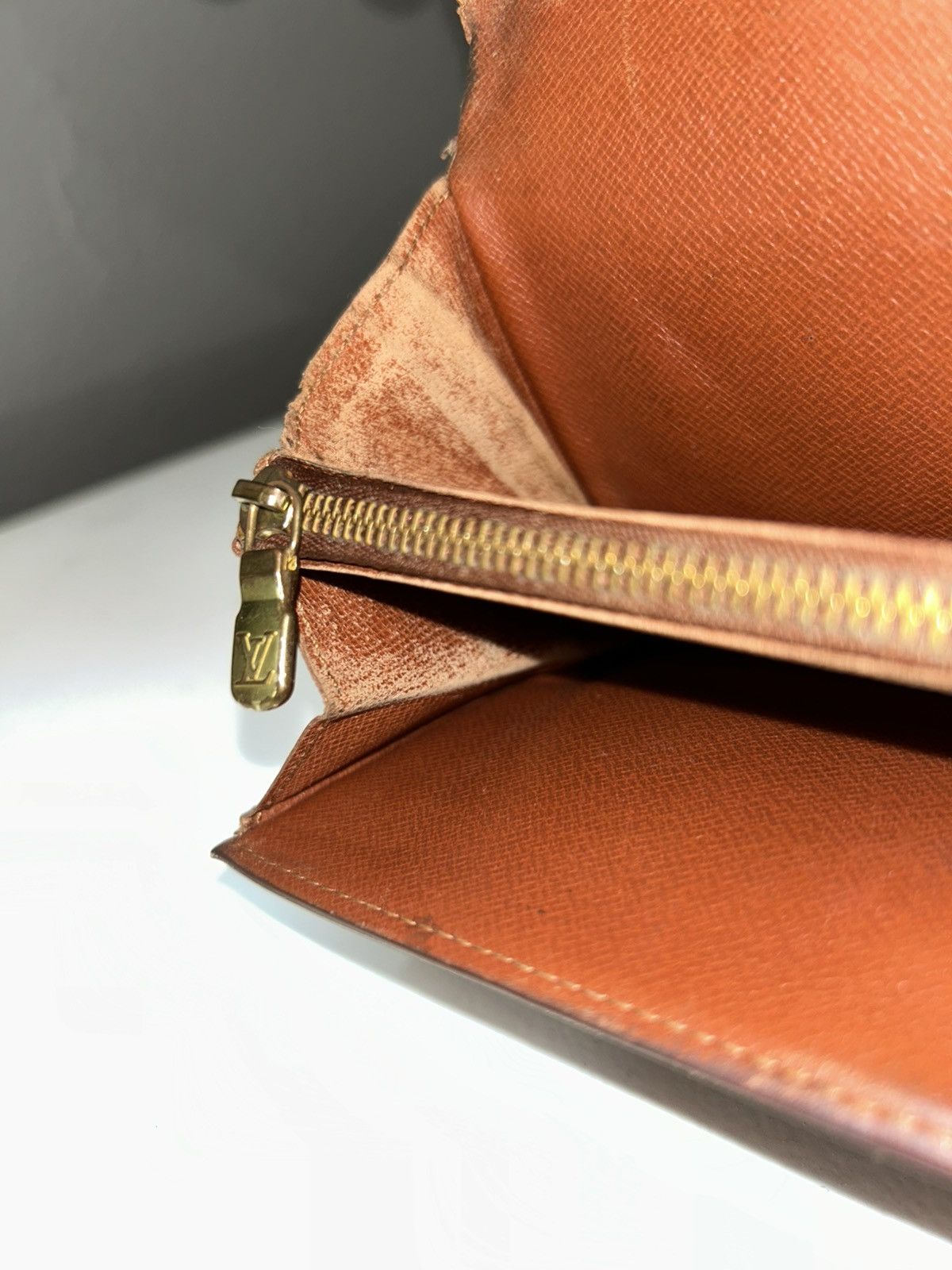 Louis Vuitton Louis Vuitton Monogram Sarah Wallet CA0966 Size ONE SIZE - 8 Thumbnail
