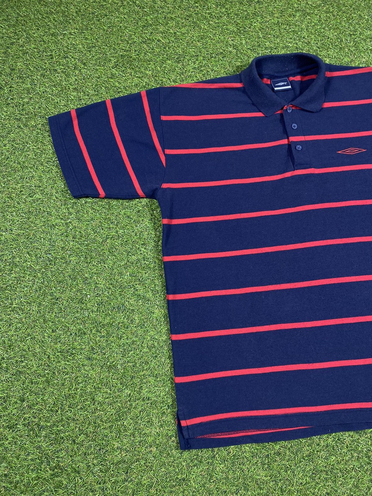 Umbro Vintage 90s Umbro polo striped streetwear small logo size L Size US L / EU 52-54 / 3 - 3 Thumbnail
