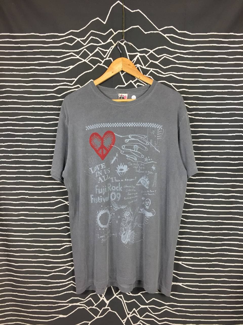 Band Tees Vtg Fuji Rock Festival 2009 Love In Us All Tee Size US XL / EU 56 / 4 - 1 Thumbnail