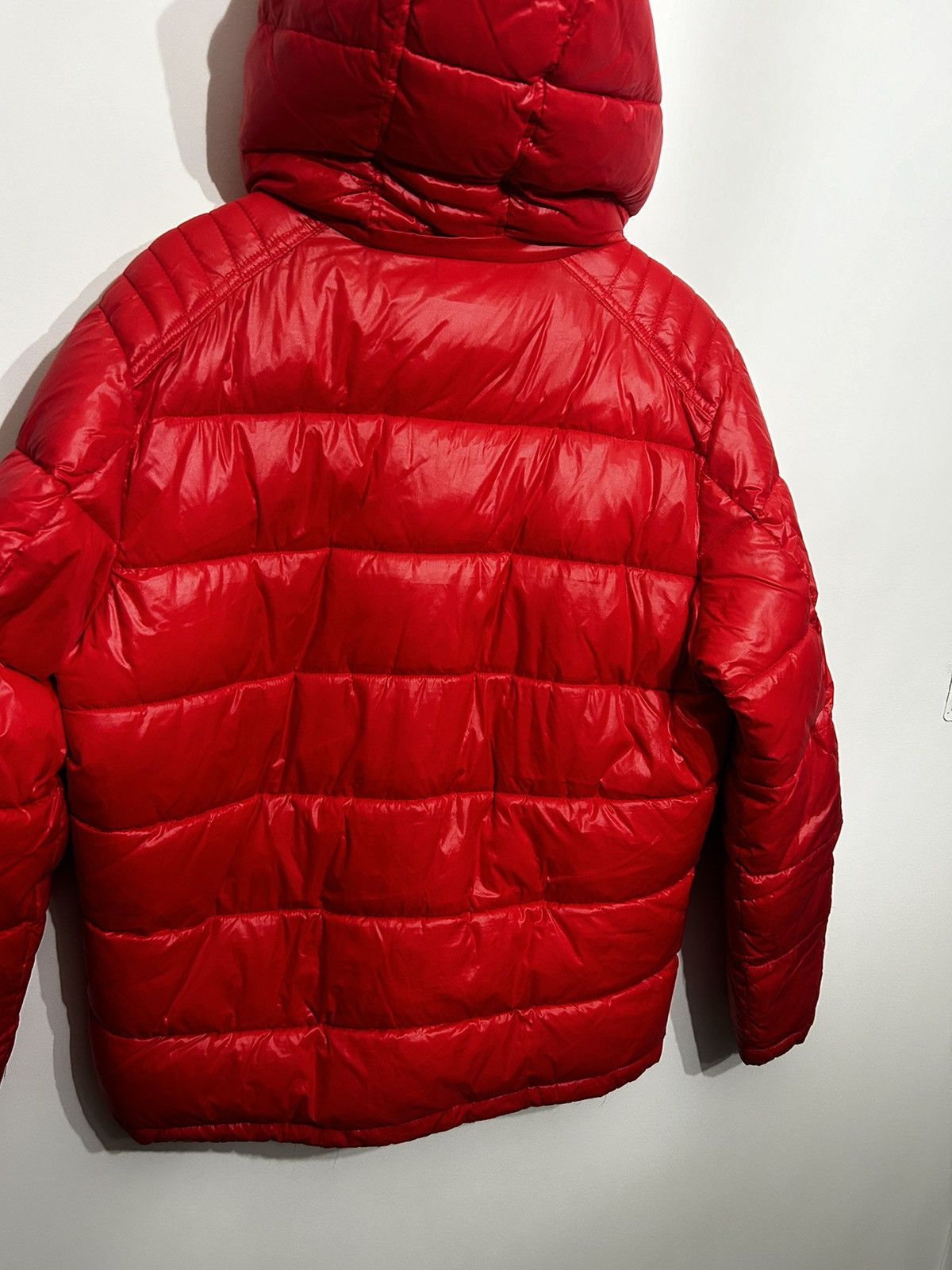 Guess Guess puffer jacket glossy red Size US XL / EU 56 / 4 - 11 Thumbnail