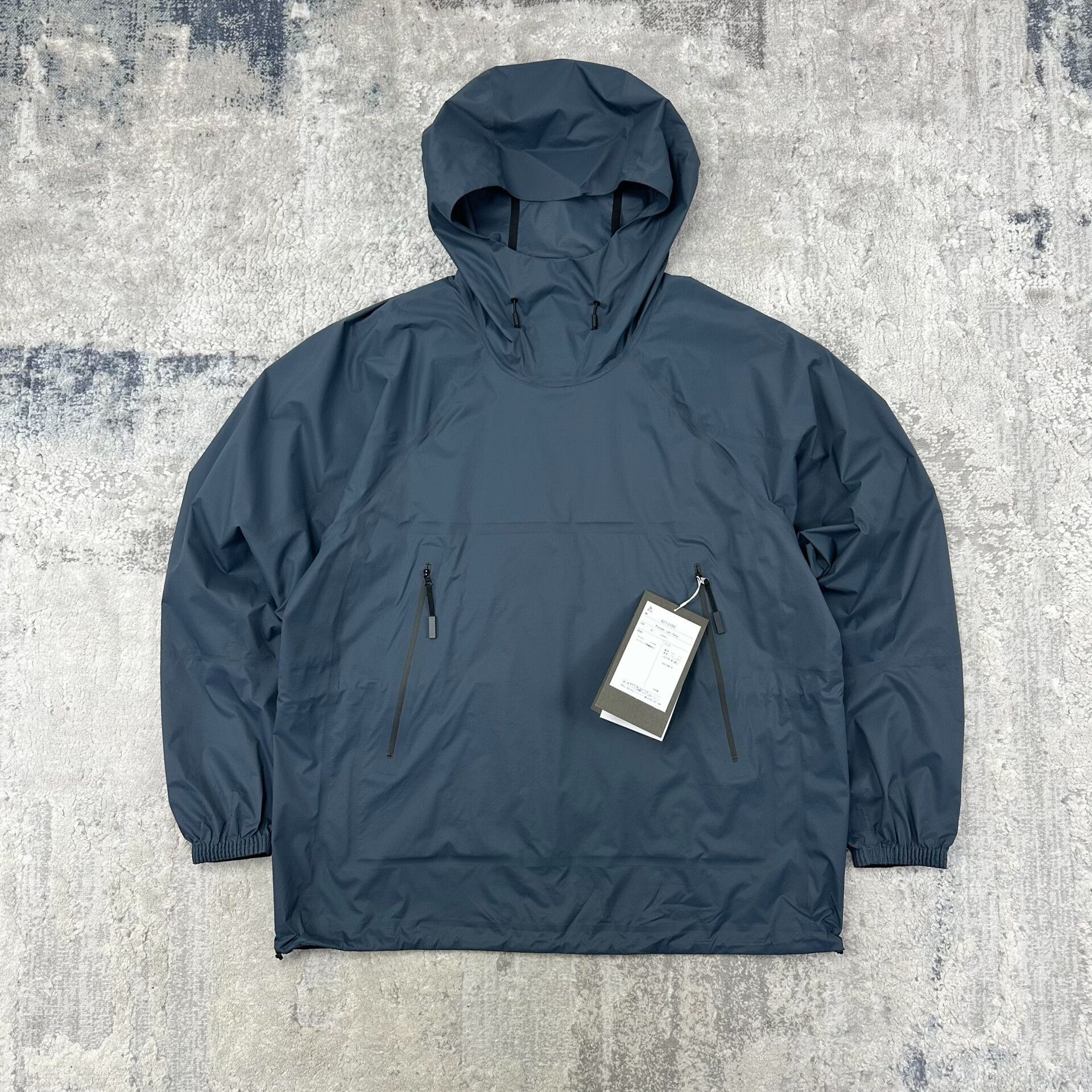 Goldwin packable light parka with adjustable features Size US M / EU 48-50 / 2 - 1 Thumbnail