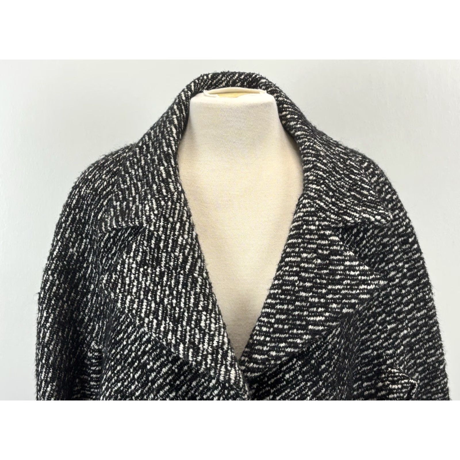 Talbots TALBOTS Plus Size 22W Wool Blend Jacket Black White Tweed Lined Career Womens Size 3XL / US 20-22 - 5 Thumbnail
