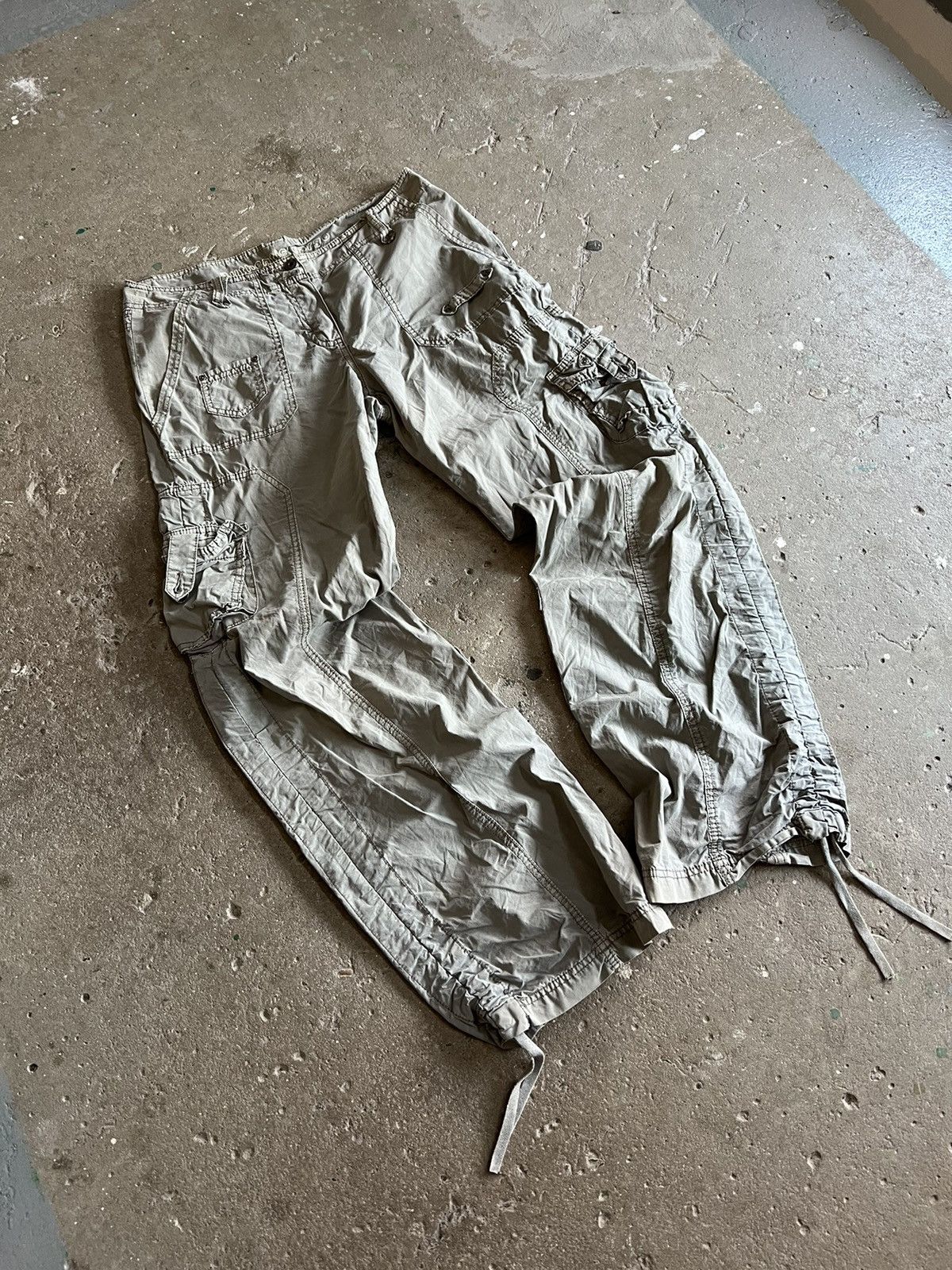 Japanese Brand × Vintage Vintage Y2k Avant garde Cargos military drill pants Size US 32 / EU 48 - 2 Thumbnail