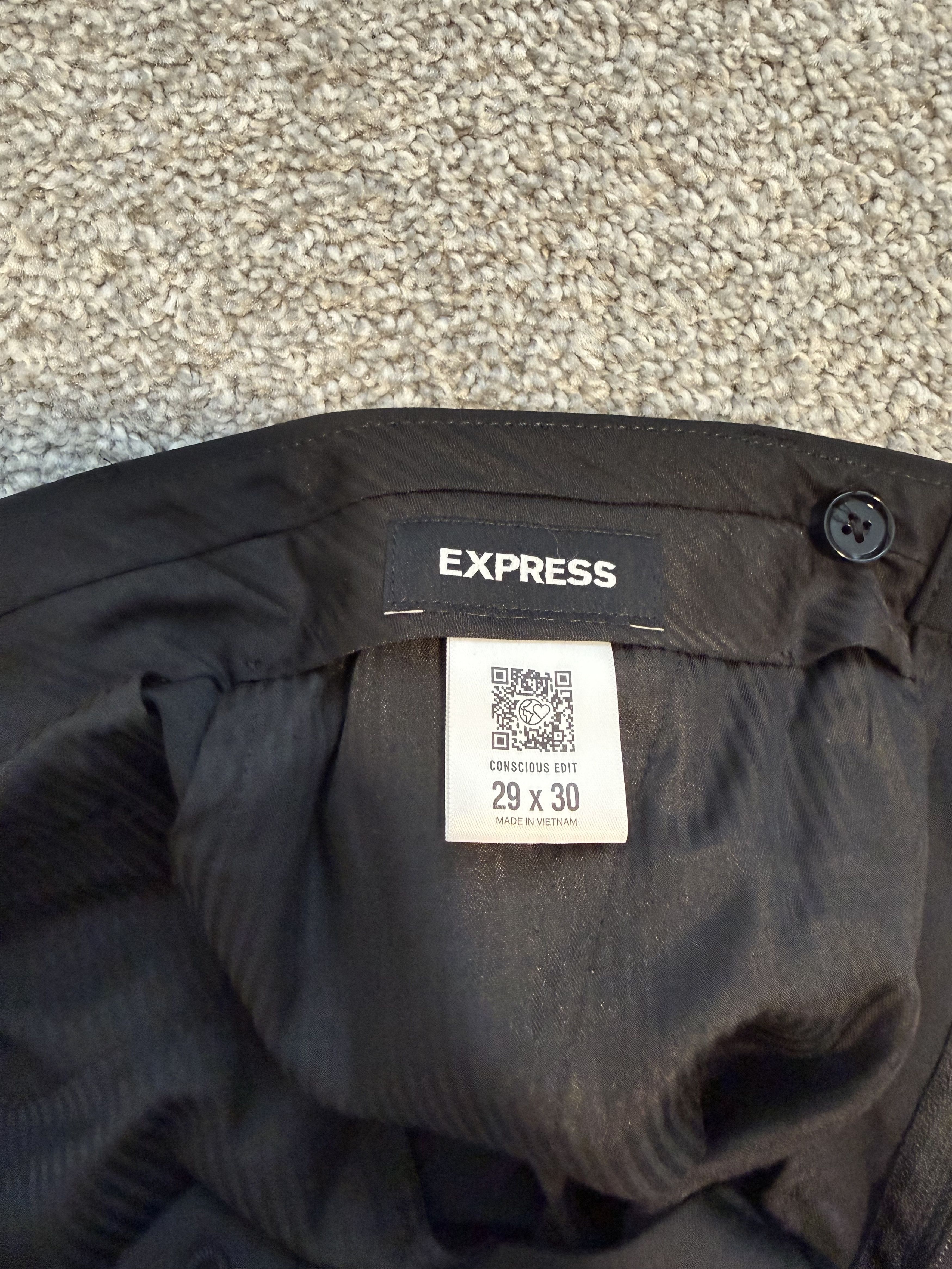Express EXTRA SLIM BLACK WOOL-BLEND MODERN TECH SUIT PANT Size US 29 - 2 Thumbnail