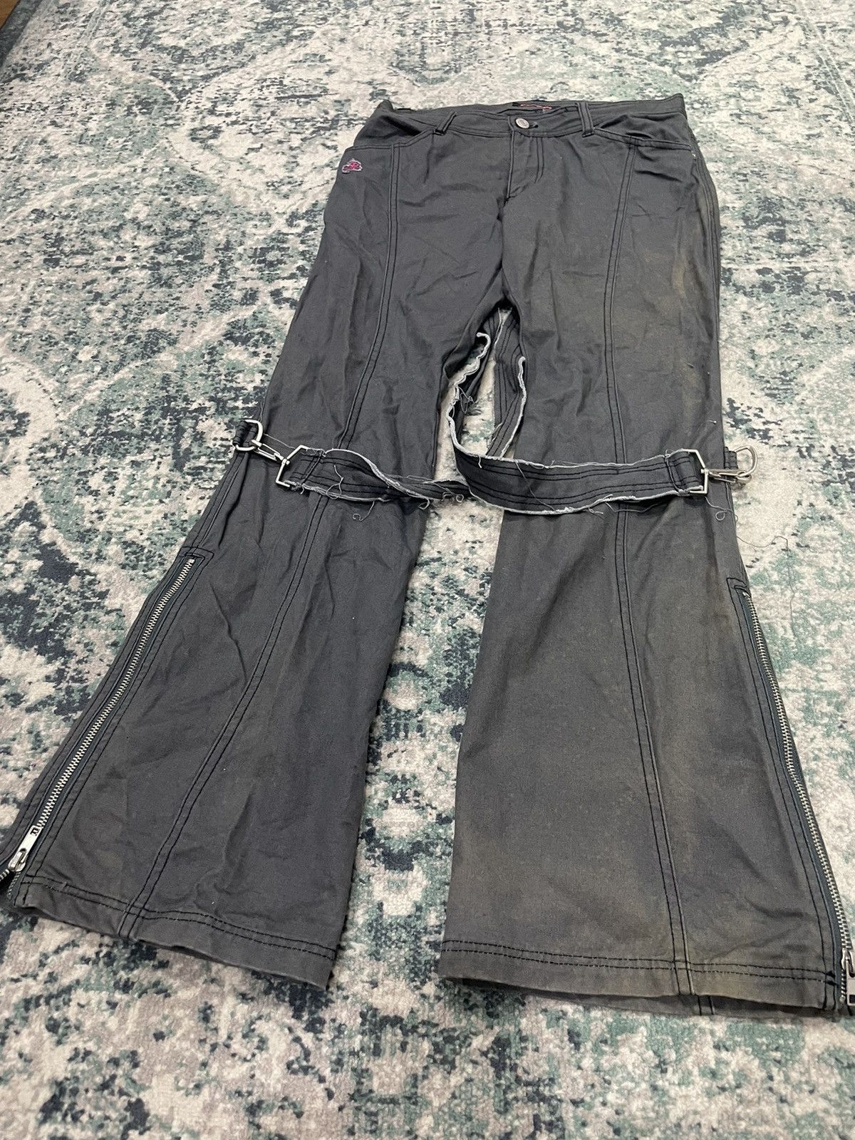 20471120 Algonquins Seditionaries Bondage Pants Flared Size US 29 - 3 Thumbnail