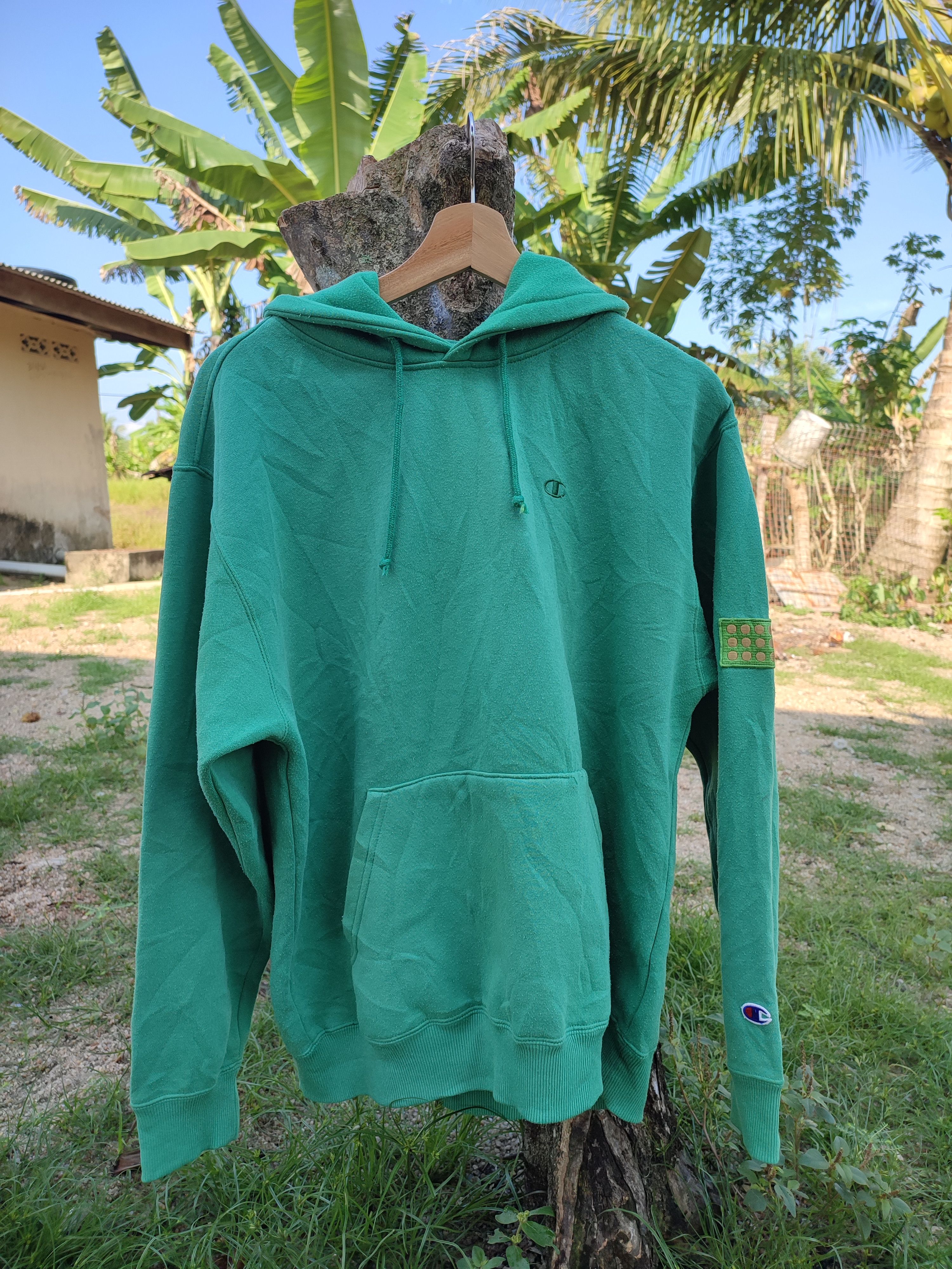 Champion Vintage Champion Green Hoodie Patch Size US L / EU 52-54 / 3 - 1 Thumbnail
