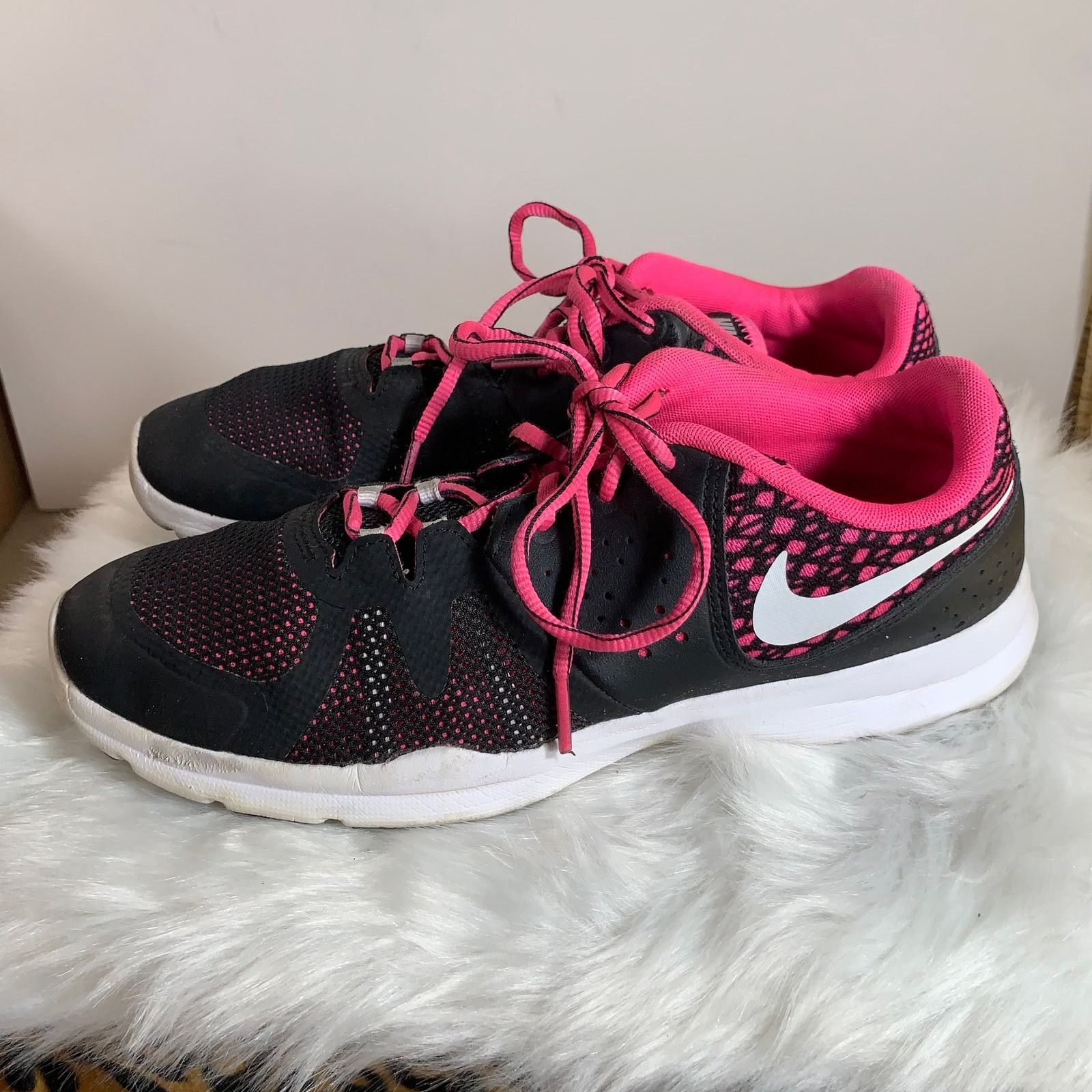 Nike Nike Core Motion TR 3 Pink/Black Womens Shoes Size 9 Size US 9 / IT 39 - 8 Thumbnail