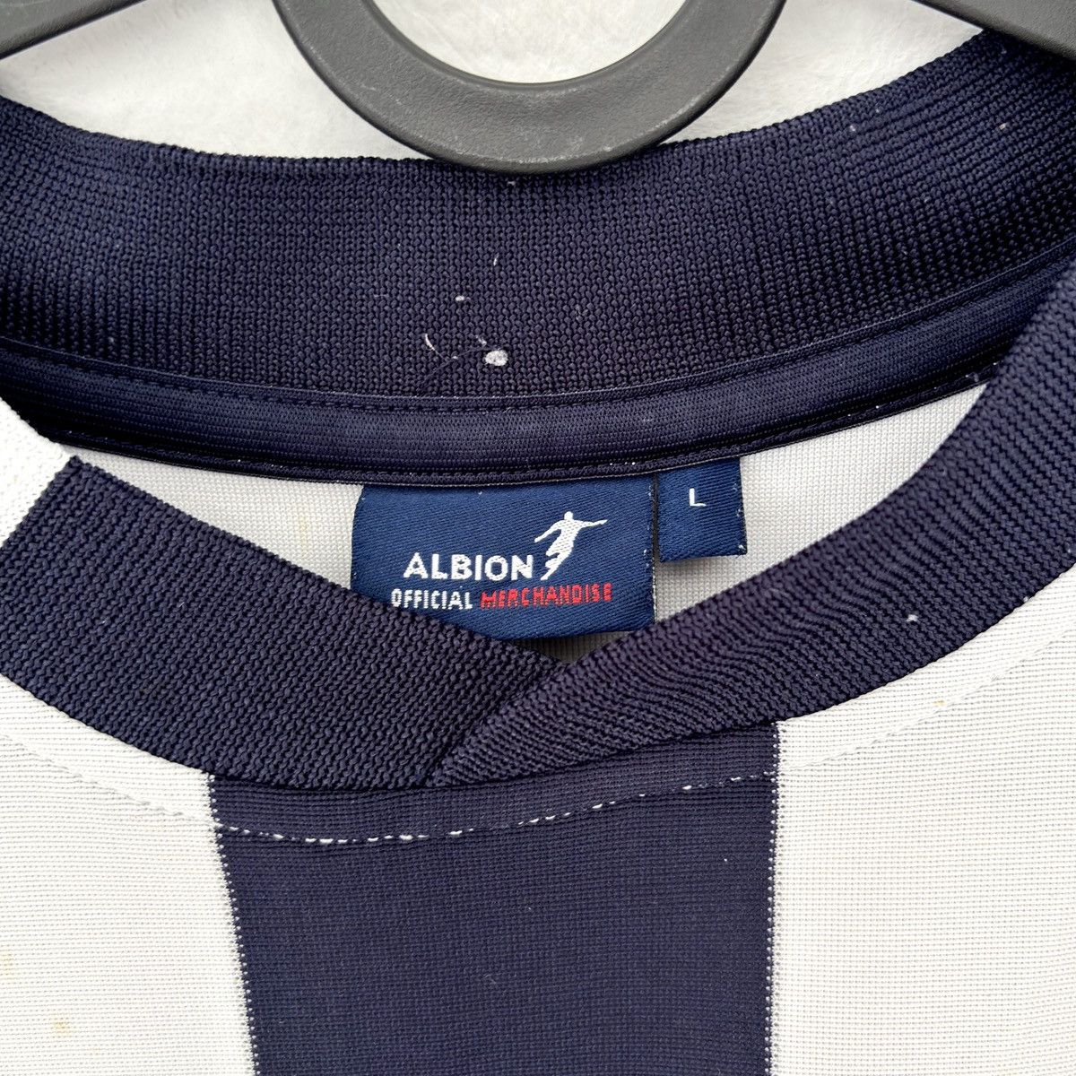 Vintage 2004 2005 West Bromwich Albion Vintage Kit Soccer Jersey Tee Size US L / EU 52-54 / 3 - 5 Thumbnail