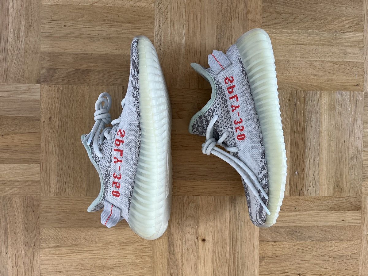 Boost 350 V2 Blue tint yeezy