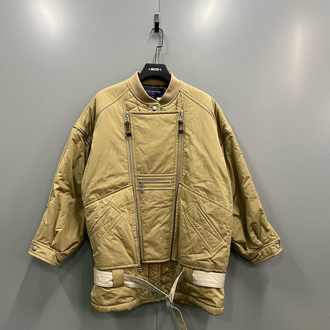 Louis Vuitton Louis Vuitton Beige Color Block Jacket Size 38 Size US M / EU 48-50 / 2 - 1 Thumbnail