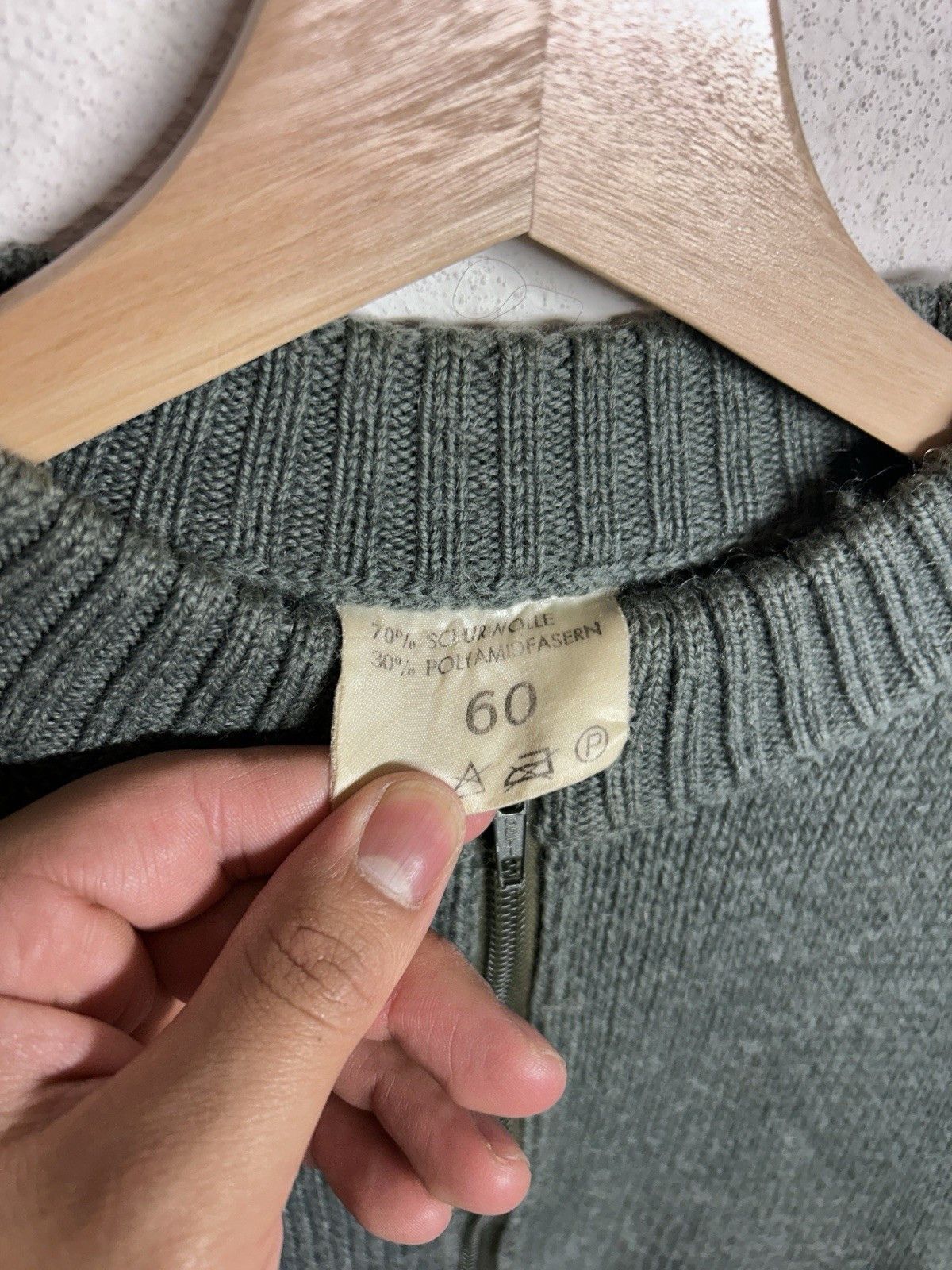 Other Vintage Swiss Military Virgin Wool Blend Sweater Half Zip Size US XL / EU 56 / 4 - 2 Thumbnail
