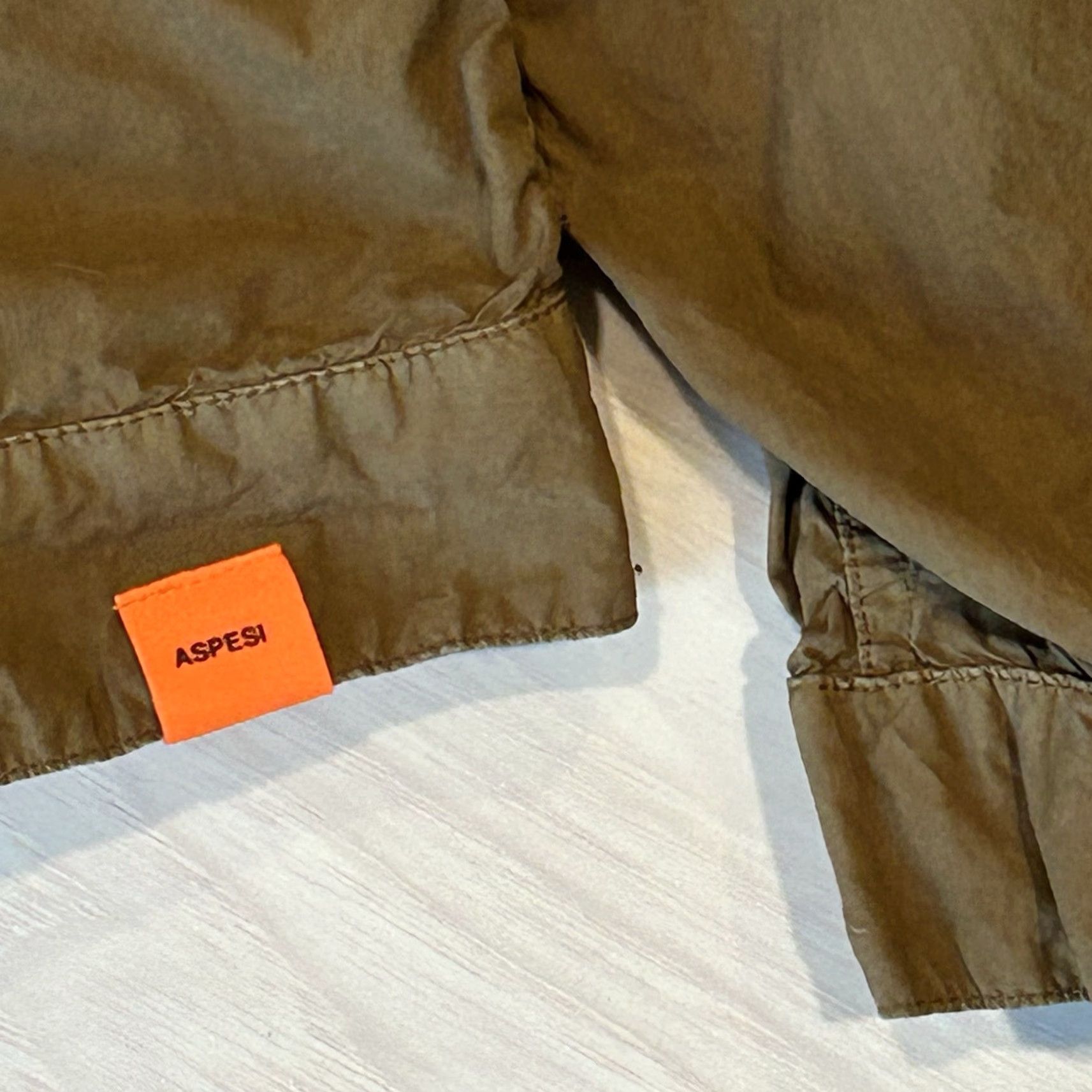 Aspesi Aspesi Bomber Jacket Men’s Medium Knit Cotton Brown Snap Button Casual, Travel, Business Urban Fashion, Streetwear Womens Mens Boys Girls Size US M / EU 48-50 / 2 - 3 Thumbnail