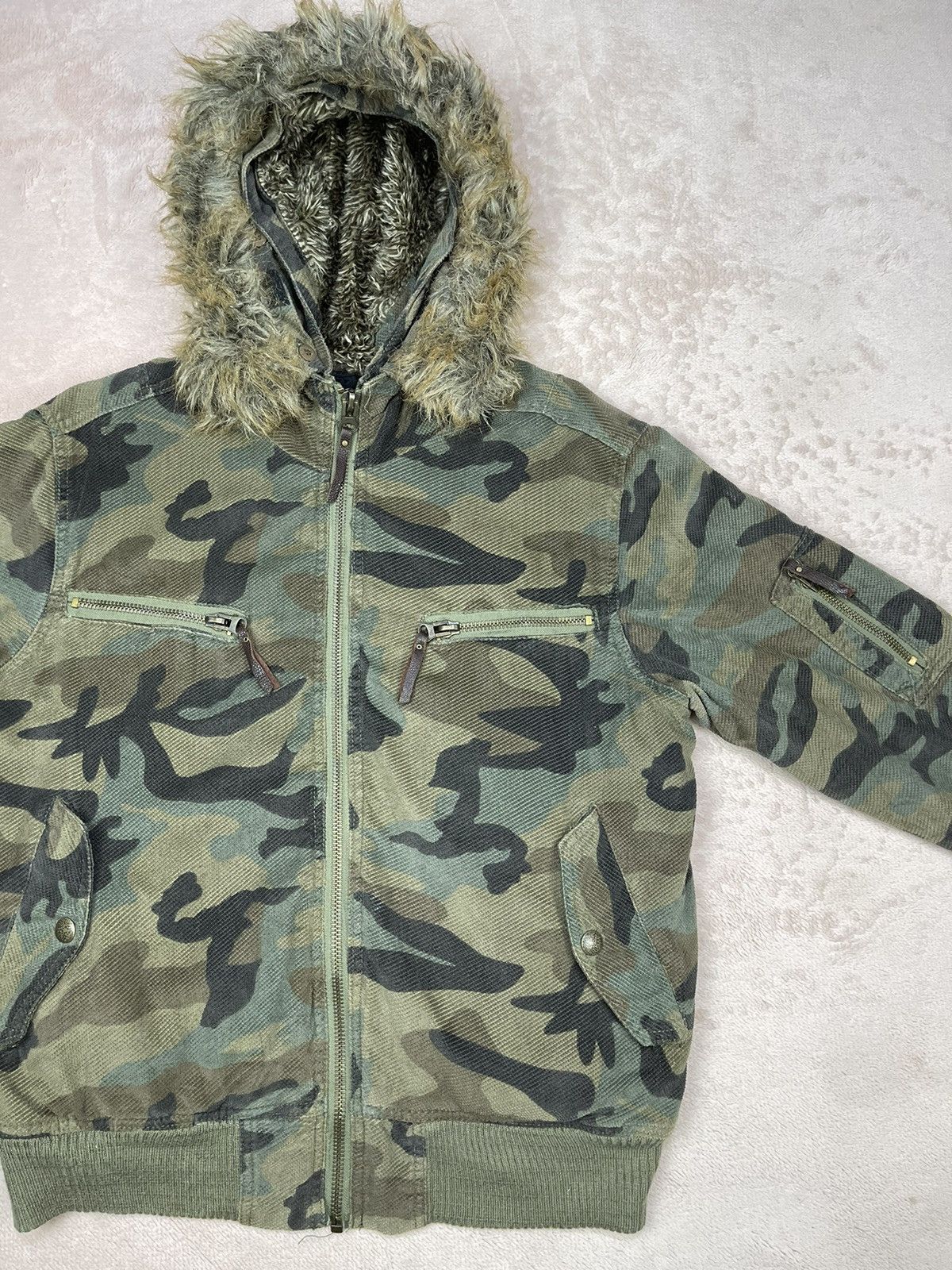 Japanese Brand TRIXY Army Camo Multi Pocket Hoodie Bombers Size US M / EU 48-50 / 2 - 4 Thumbnail