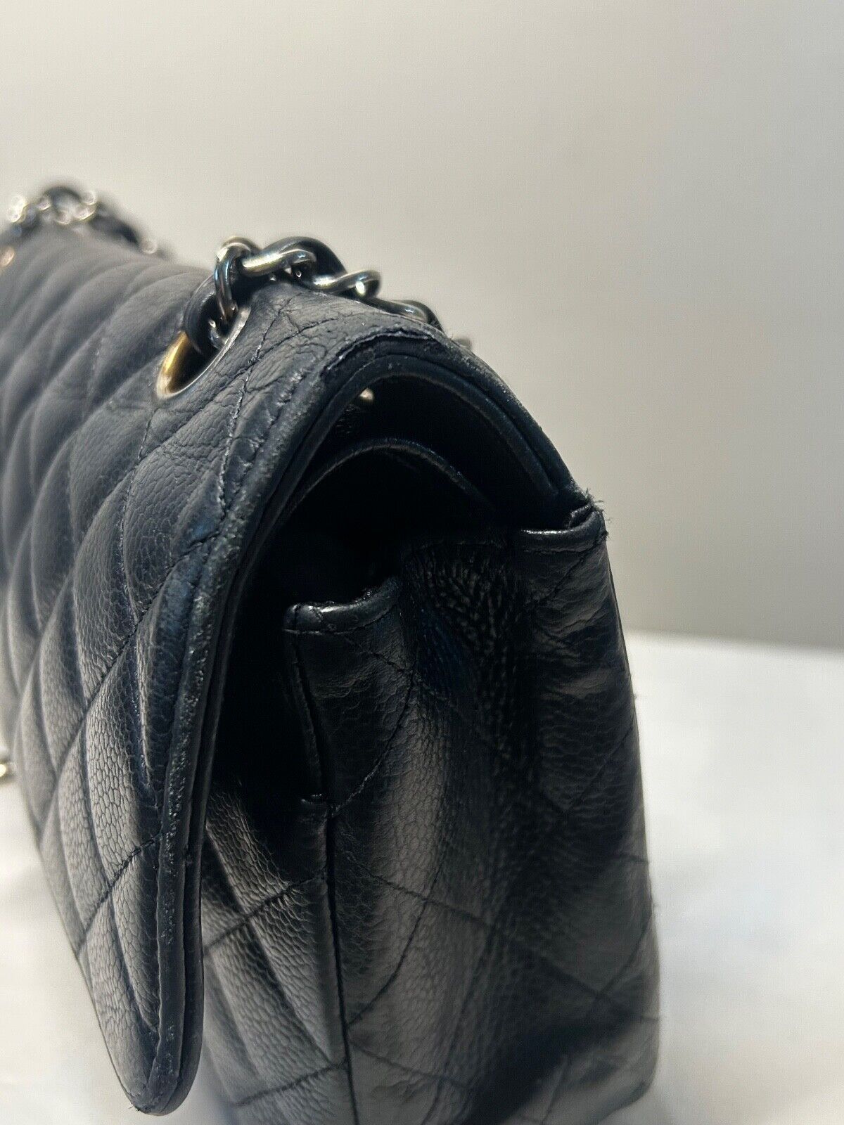 Chanel CHANEL Medium Double Flap Quilted Caviar Leather Bag Black Size ONE SIZE - 14 Thumbnail