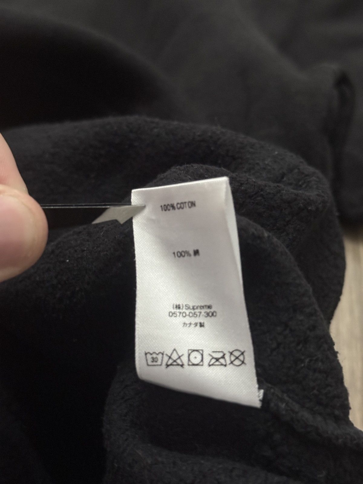 Supreme Supreme tag logo hoodie 2019 Size US M / EU 48-50 / 2 - 8 Thumbnail