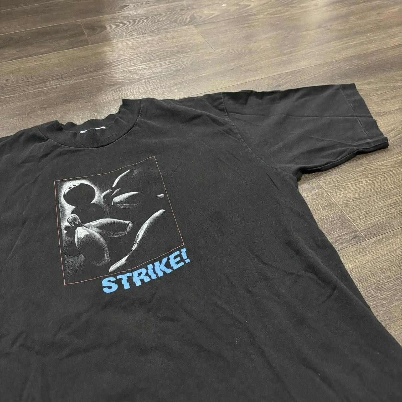 Designer Vintage Bowling Strike T Shirt Size US M / EU 48-50 / 2 - 4 Thumbnail