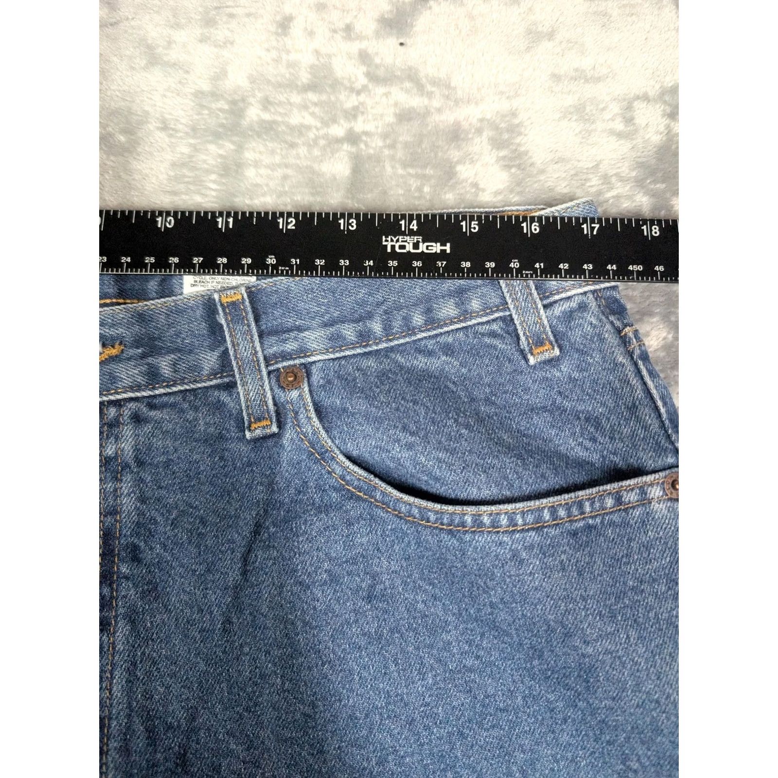 Levi's VTG Levi's Relaxed Straight Leg Jeans Mens 36x32 Blue 100% Cotton Denim Medium Size US 36 / EU 52 - 2 Thumbnail