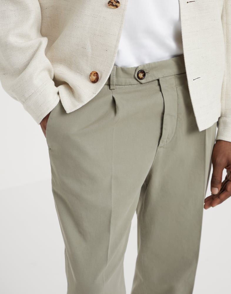 Brunello Cucinelli o1w1db10825 Dyed Pants in Green Size US 32 / EU 48 - 2 Thumbnail