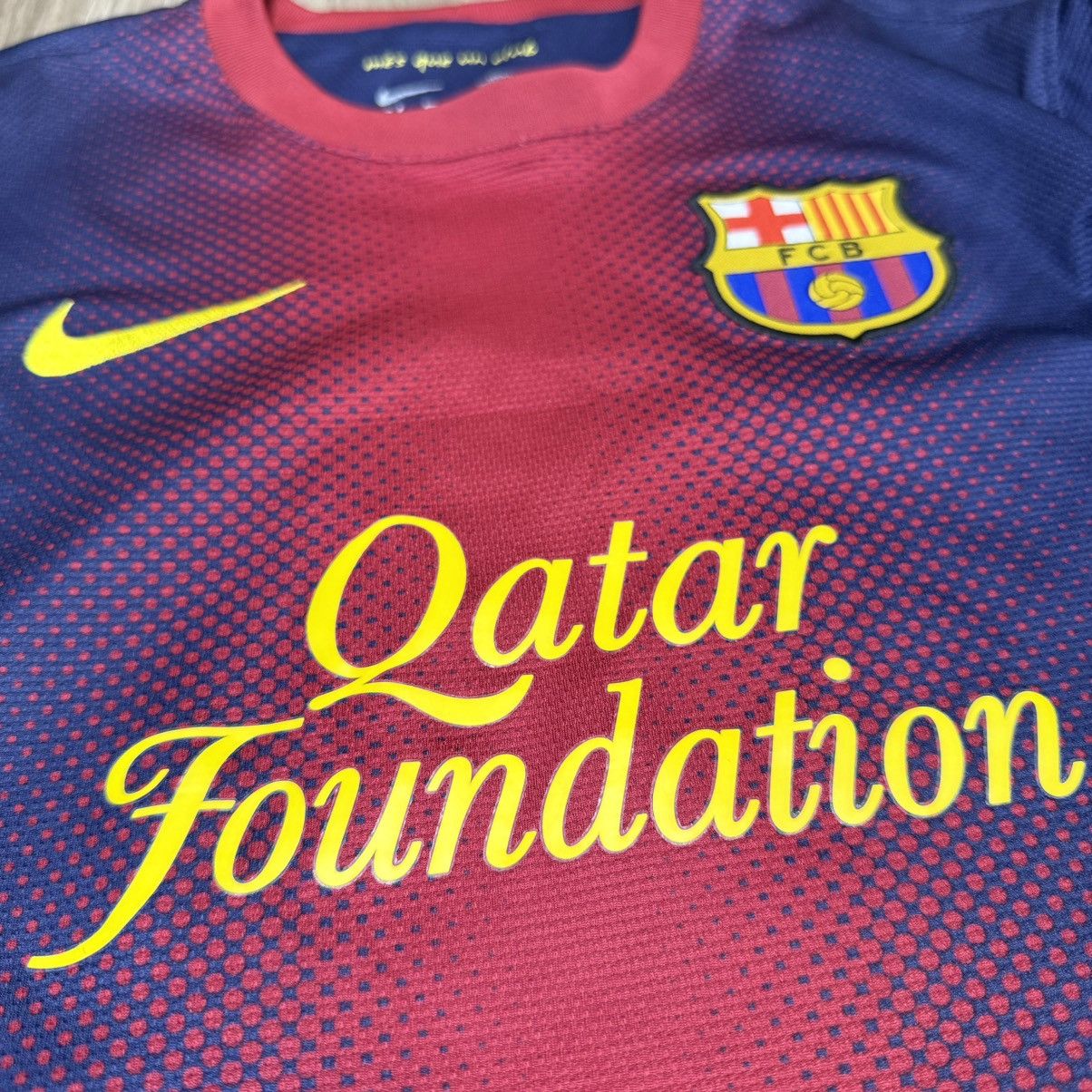 Nike Barcelona 12/13 home shirt #8 Iniesta Size US S / EU 44-46 / 1 - 4 Thumbnail