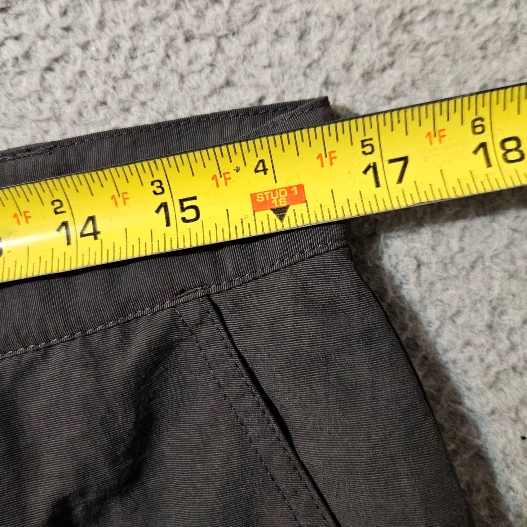 The North Face The North Face Cargo Shorts Gray Mens Size 34 Regular Nylon Inseam 8 Travel Hiking Fishing WYSS Size US 33 - 5 Thumbnail