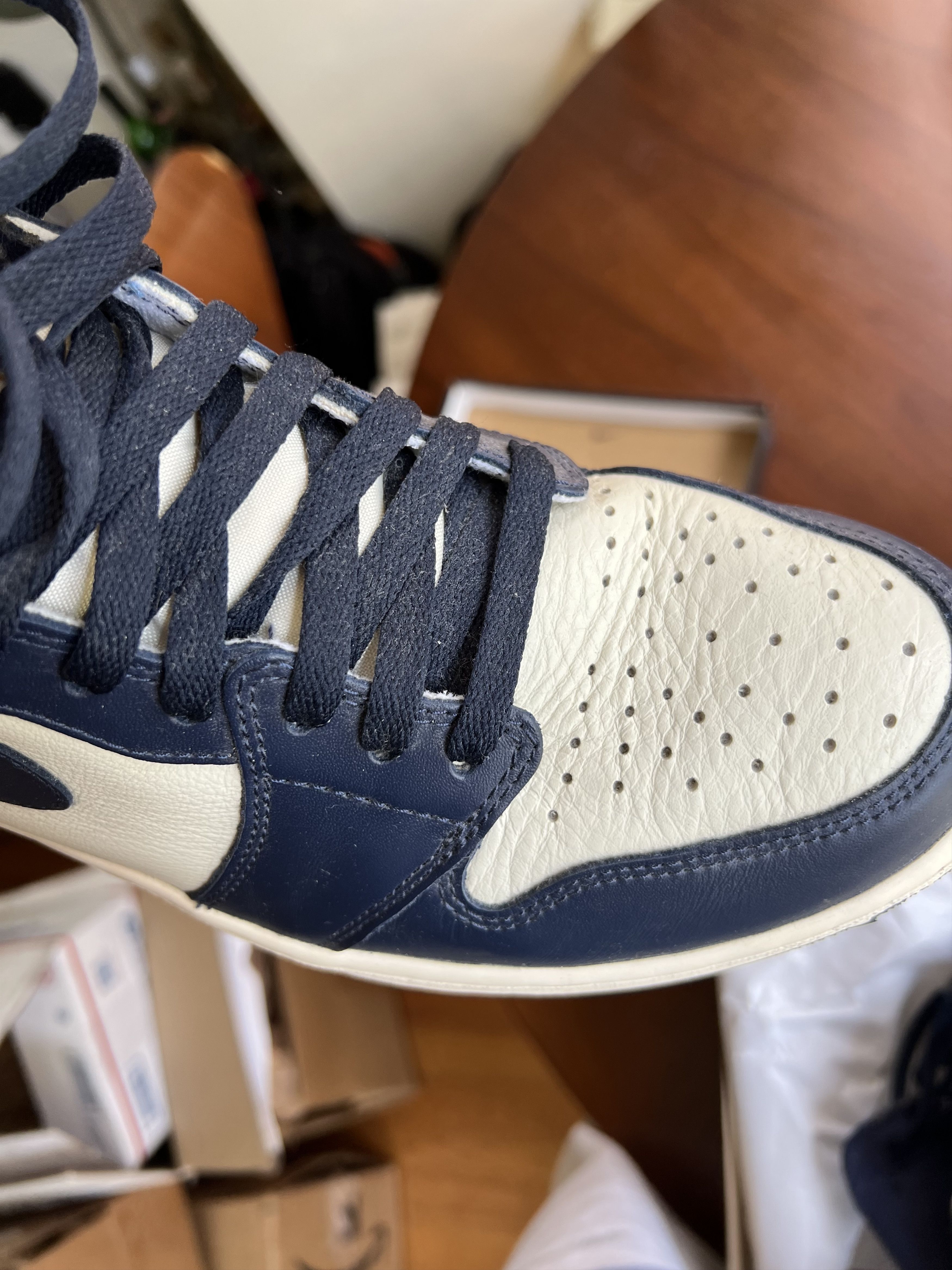 Nike Air Jordan 1 Osbidian Size US 11 / EU 44 - 2 Thumbnail
