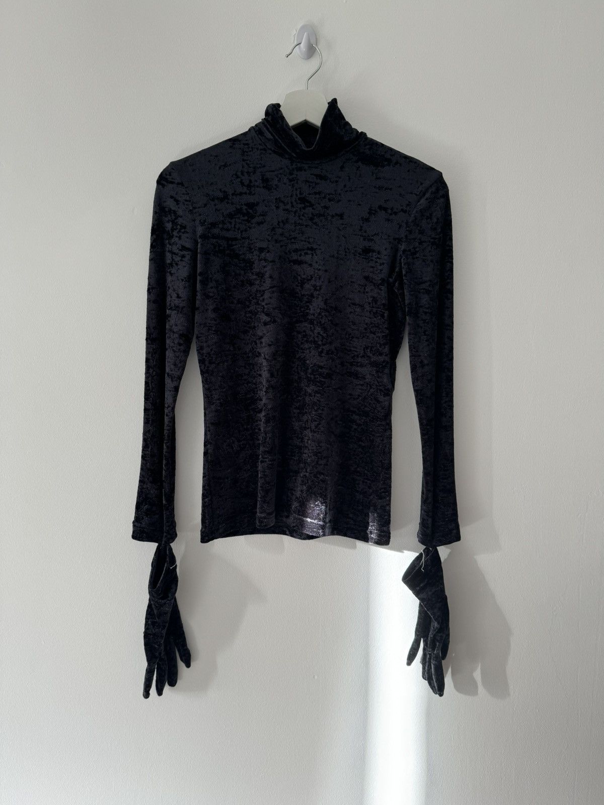 image of Balenciaga F/w 2018 Crushed Velvet Gloved Mockneck Top in Black, Women's (Size XS)