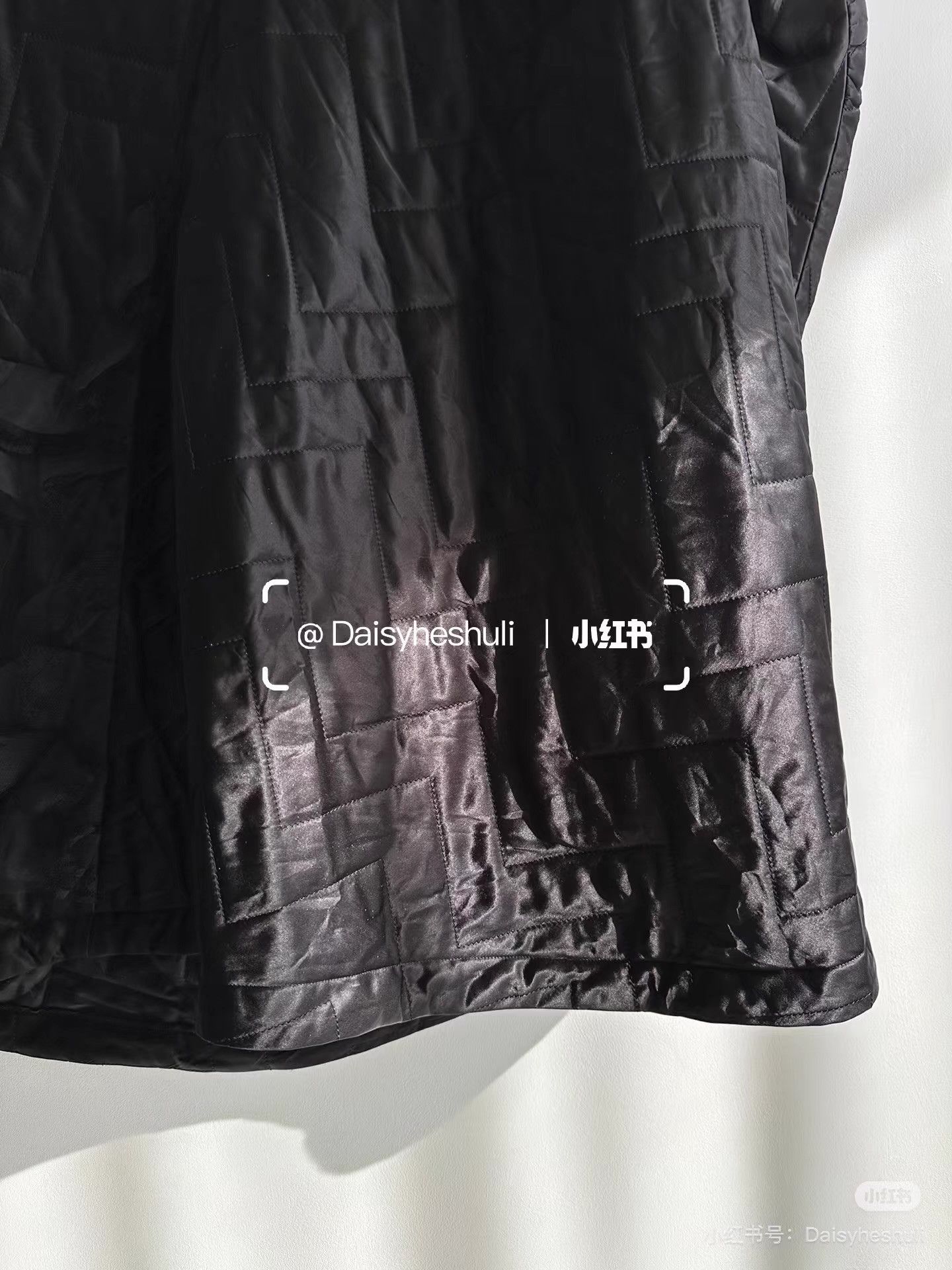Comme des Garcons Comme des Garçons Quilted Dress pleated design Ｑ24 Size XS / US 0-2 / IT 36-38 - 7 Thumbnail