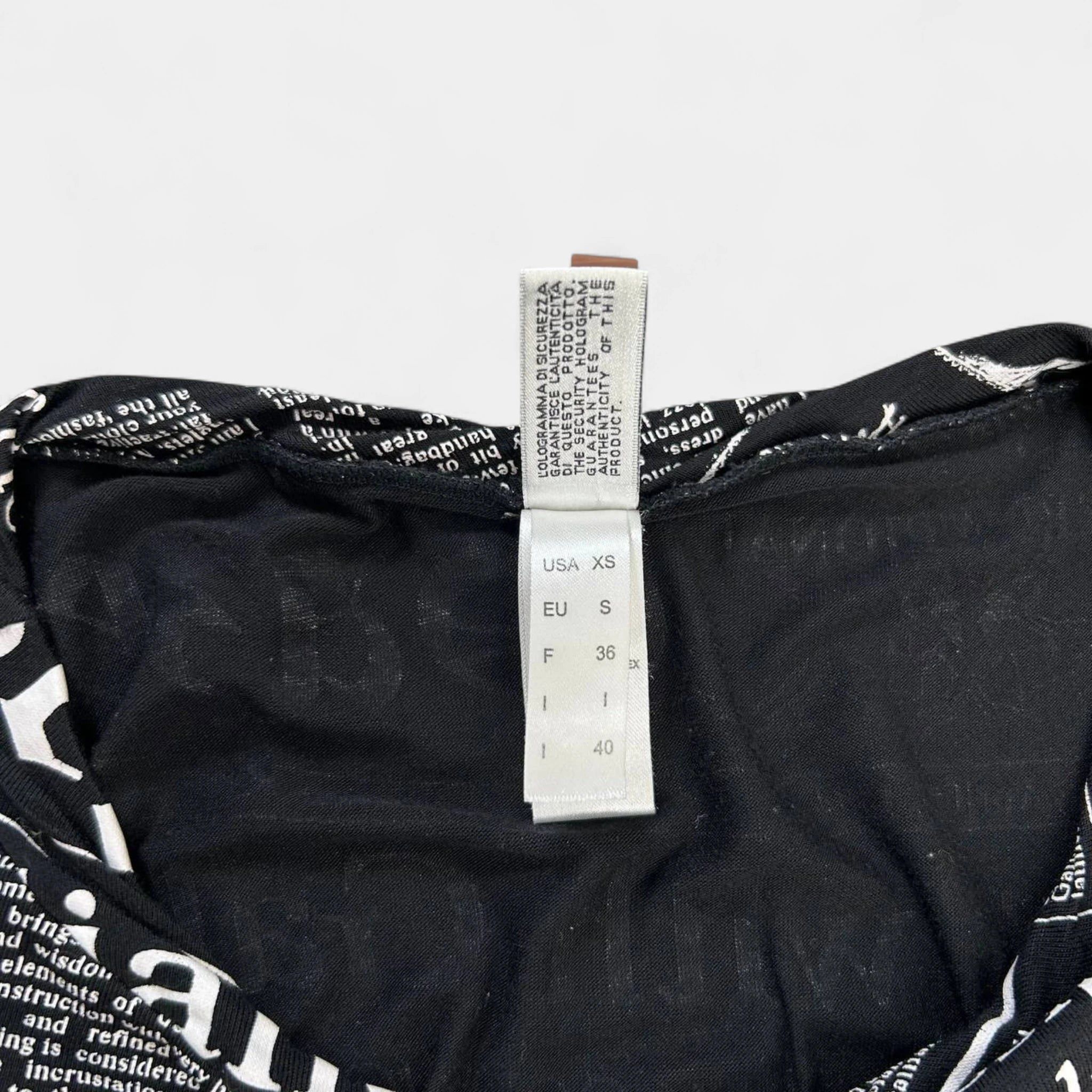 John Galliano Galliano 2000's Newspaper T-Shirt Size US S / EU 44-46 / 1 - 5 Thumbnail