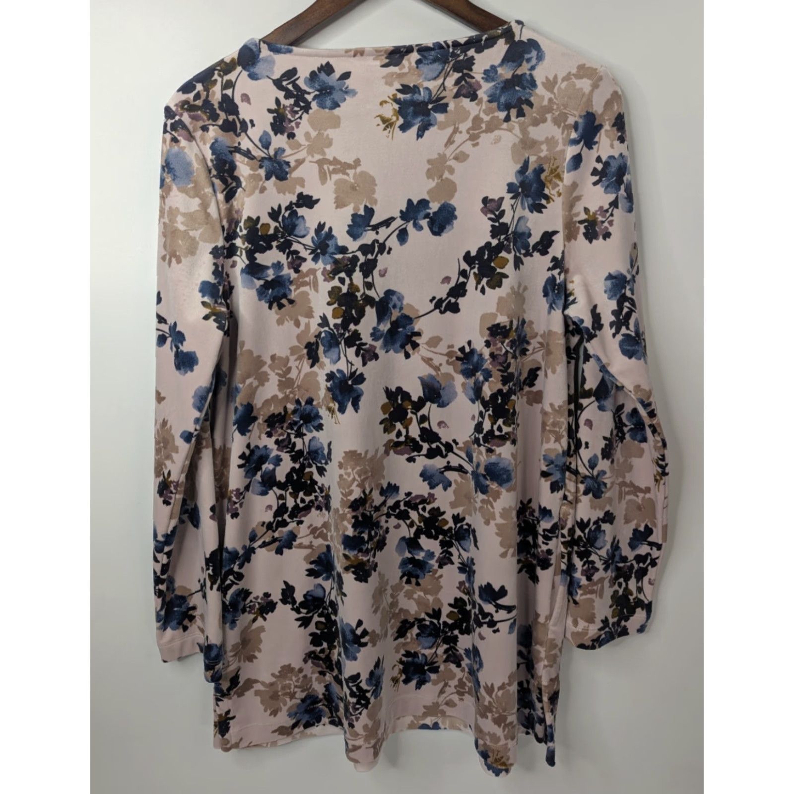 J. Jill J. Jill Pullover Long Sleeve Tunic Top M Dusty Rose Blue Floral Velour Women Shirt Size M / US 6-8 / IT 42-44 - 4 Thumbnail