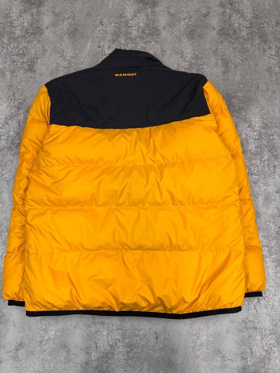 Mammut Mammut Reversible Puffer Jacket Yellow Black Down Style XL Size US XL / EU 56 / 4 - 12 Thumbnail
