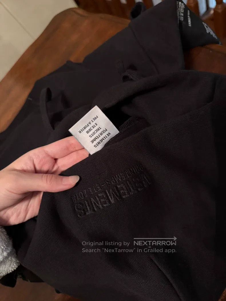 Vetements Vetements Sleeve Tag Ribbon Hooded Sweatshirt Size US XS / EU 42 / 0 - 8 Thumbnail