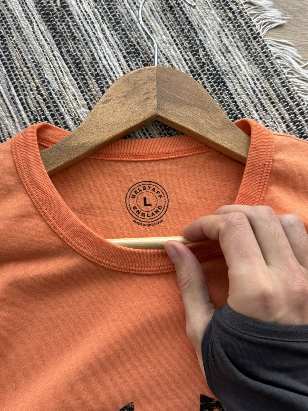 Belstaff BELSTAFF HEX PHOENIX COTTON T-SHIRT SIZE L MEN ORANGE Size US L / EU 52-54 / 3 - 6 Thumbnail